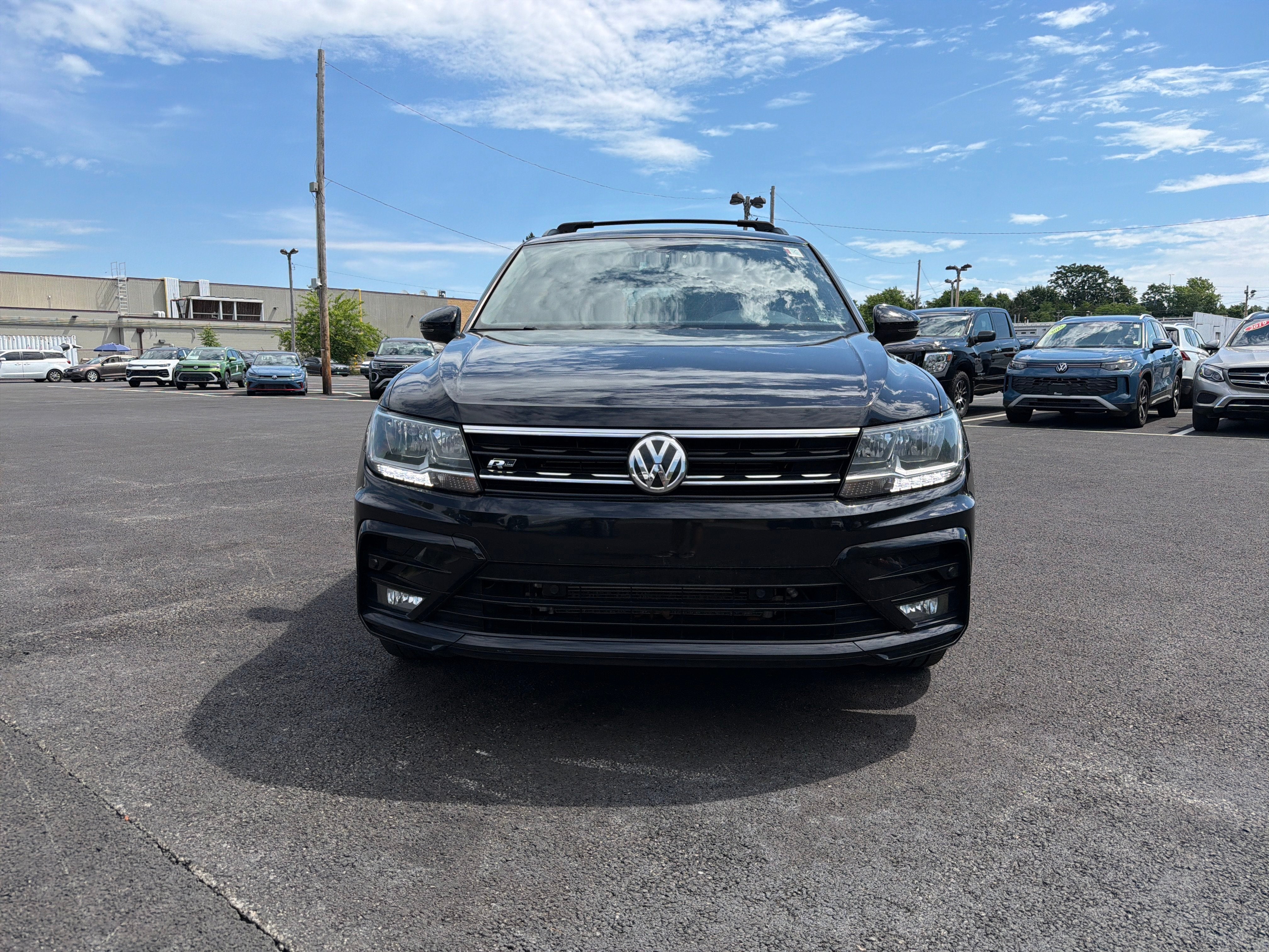 2020 Volkswagen Tiguan 2.0T SE R-Line Black 4Motion