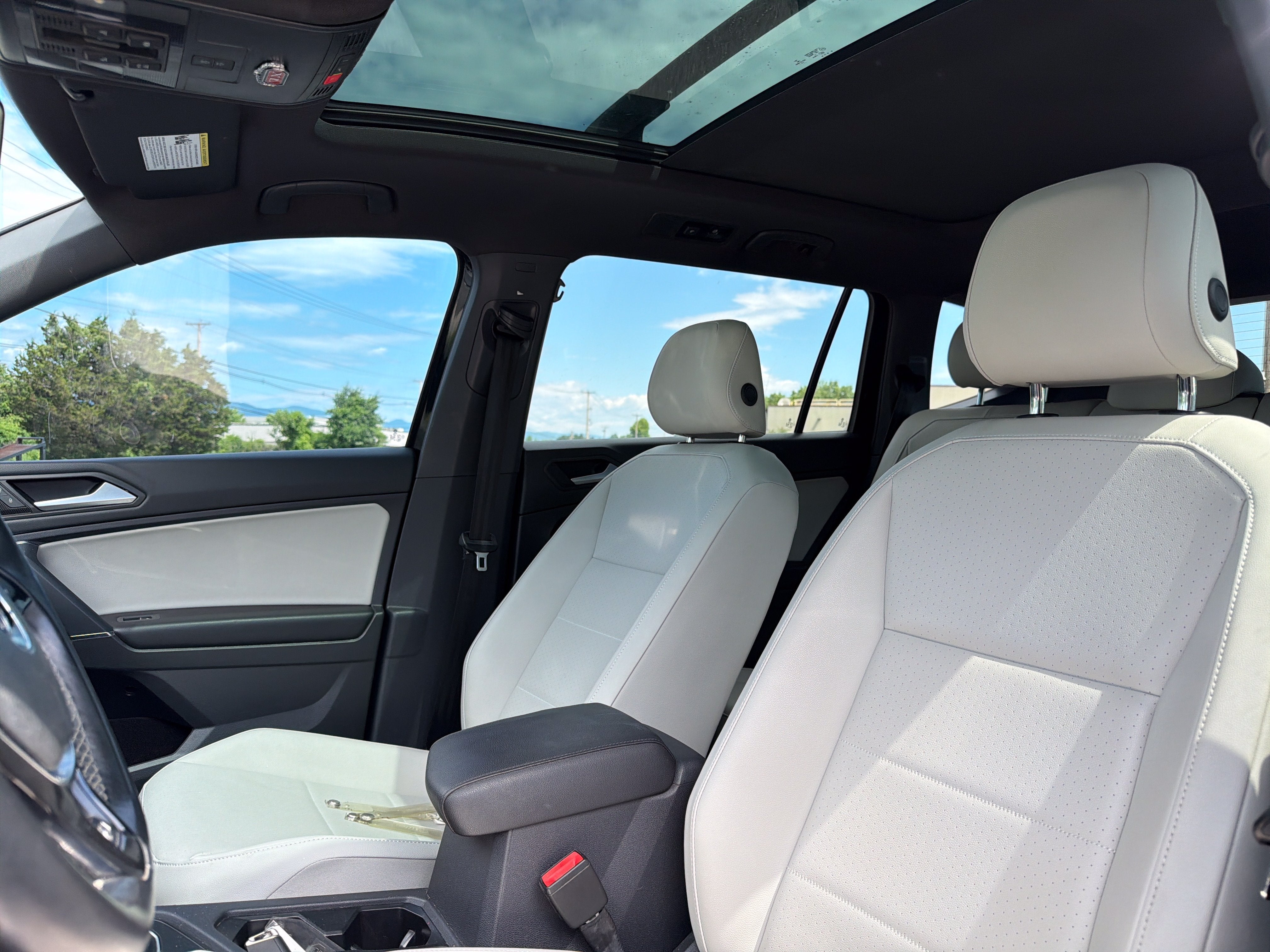 2020 Volkswagen Tiguan 2.0T SE R-Line Black 4Motion