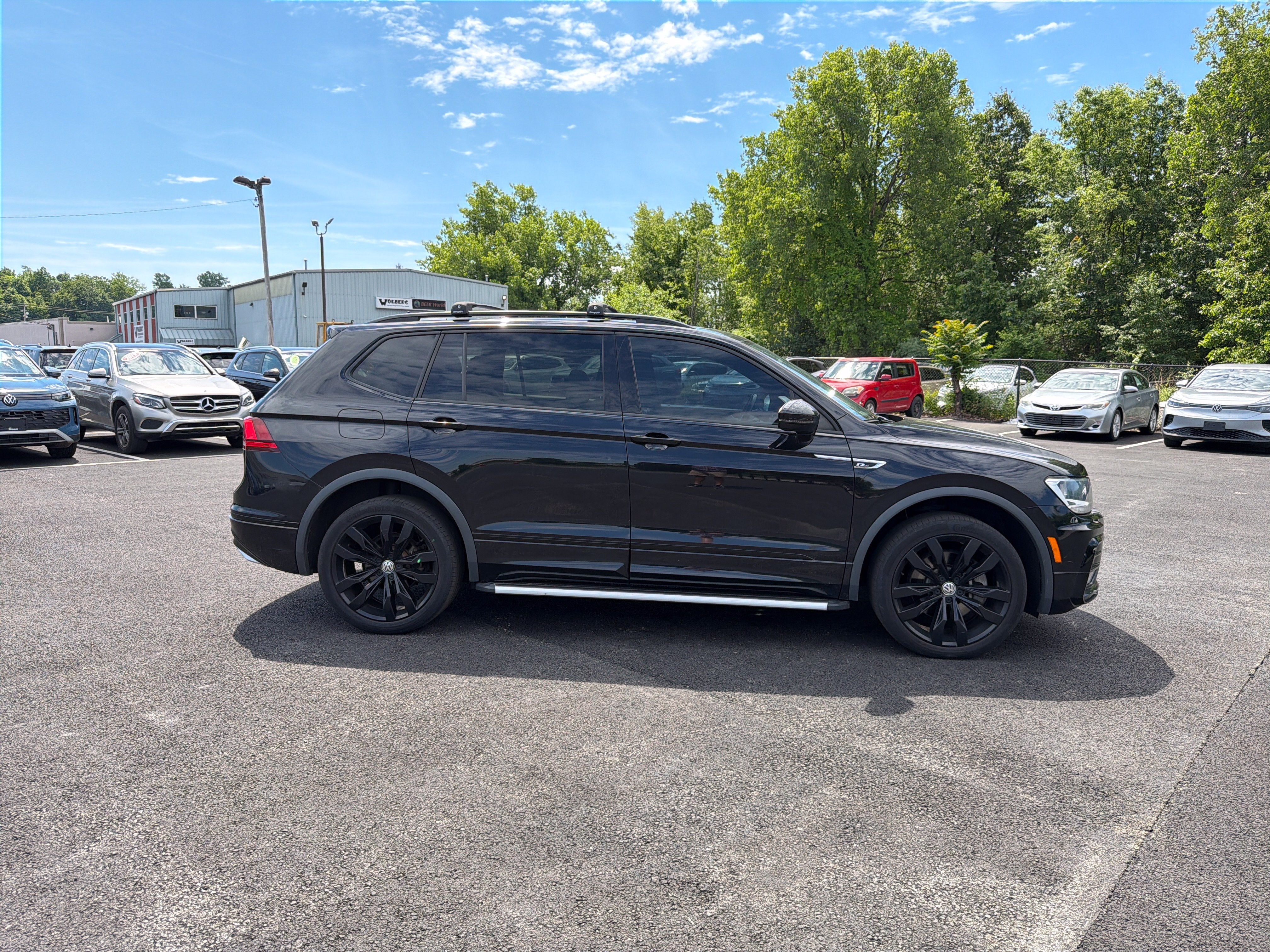 2020 Volkswagen Tiguan 2.0T SE R-Line Black 4Motion