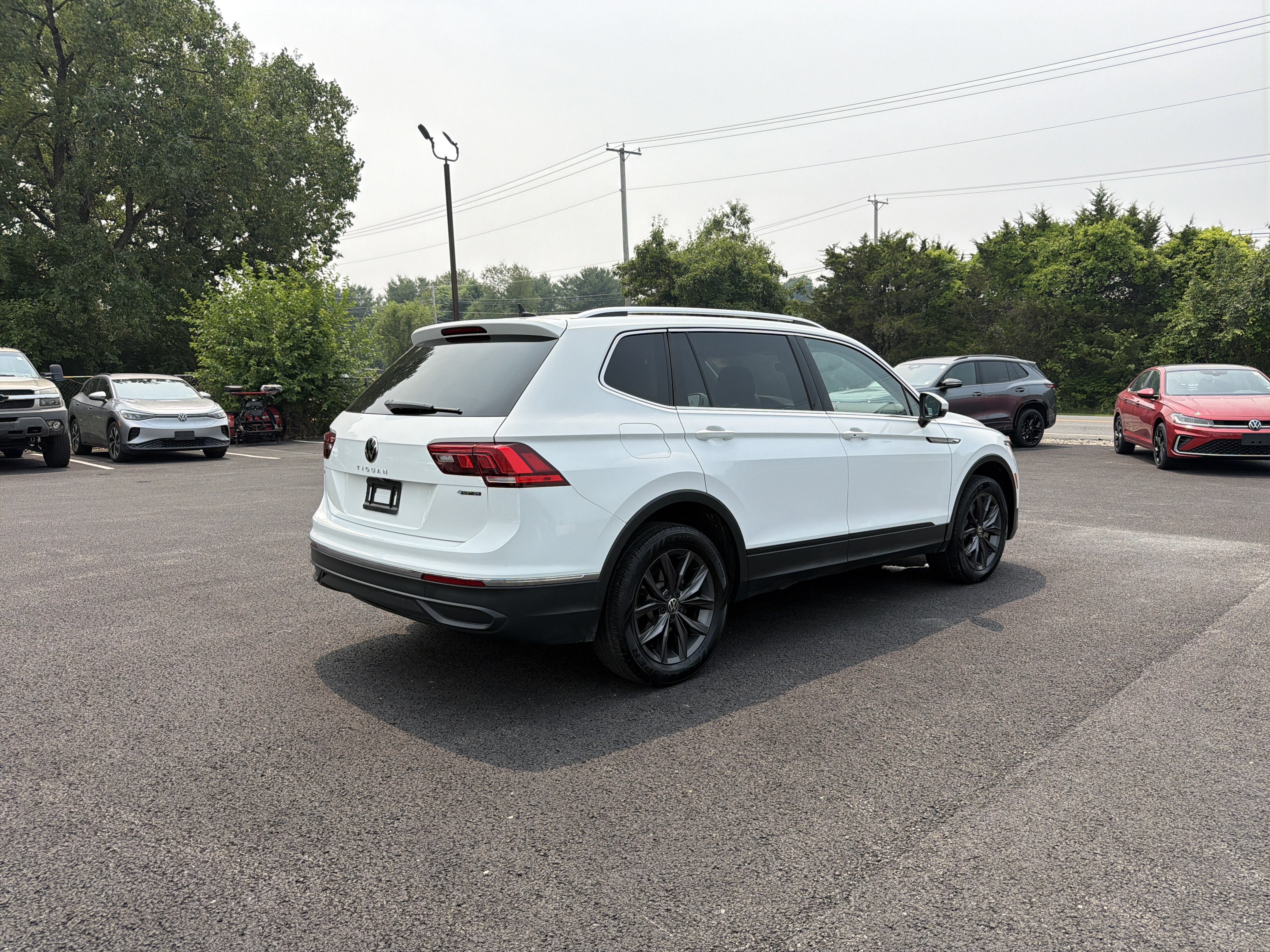 2022 Volkswagen Tiguan 2.0T SE
