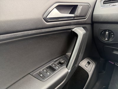 2018 Volkswagen Tiguan 2.0T SEL 4Motion