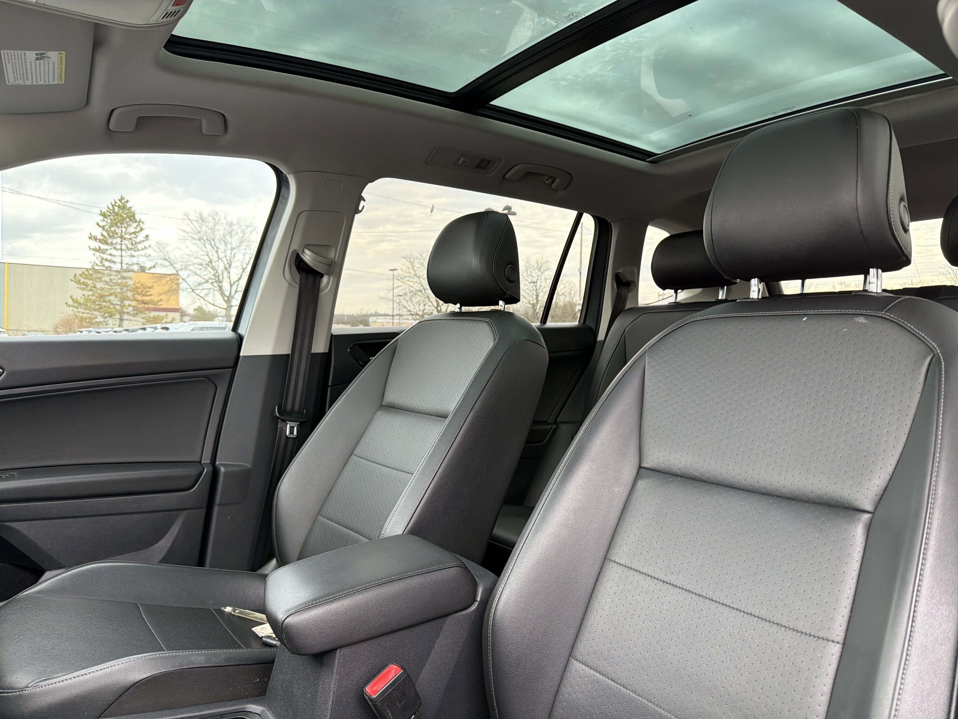 2018 Volkswagen Tiguan 2.0T SEL 4Motion