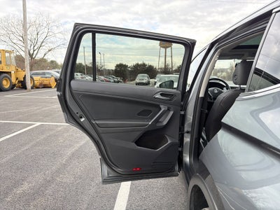 2018 Volkswagen Tiguan 2.0T SEL 4Motion