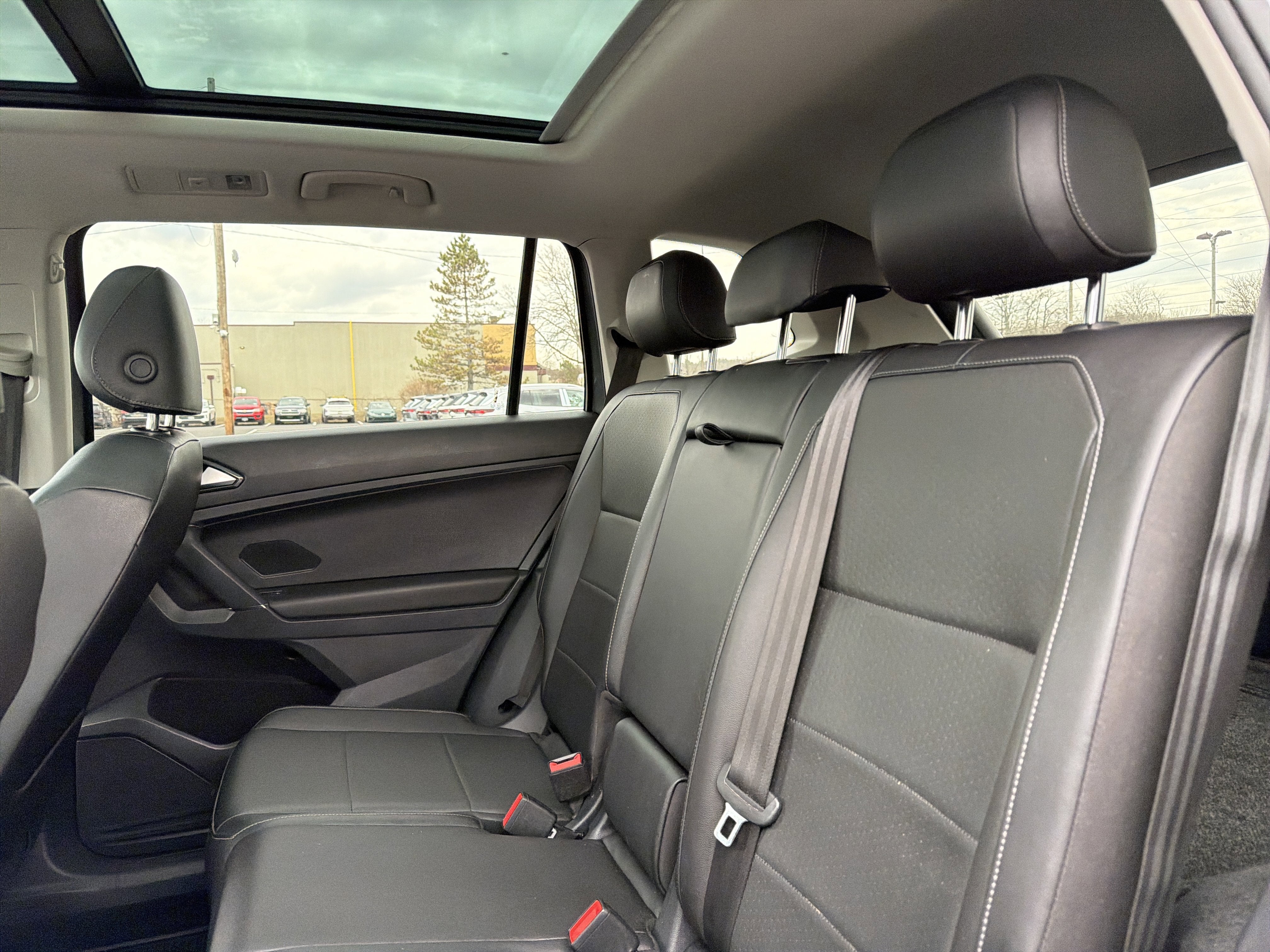 2018 Volkswagen Tiguan 2.0T SEL 4Motion