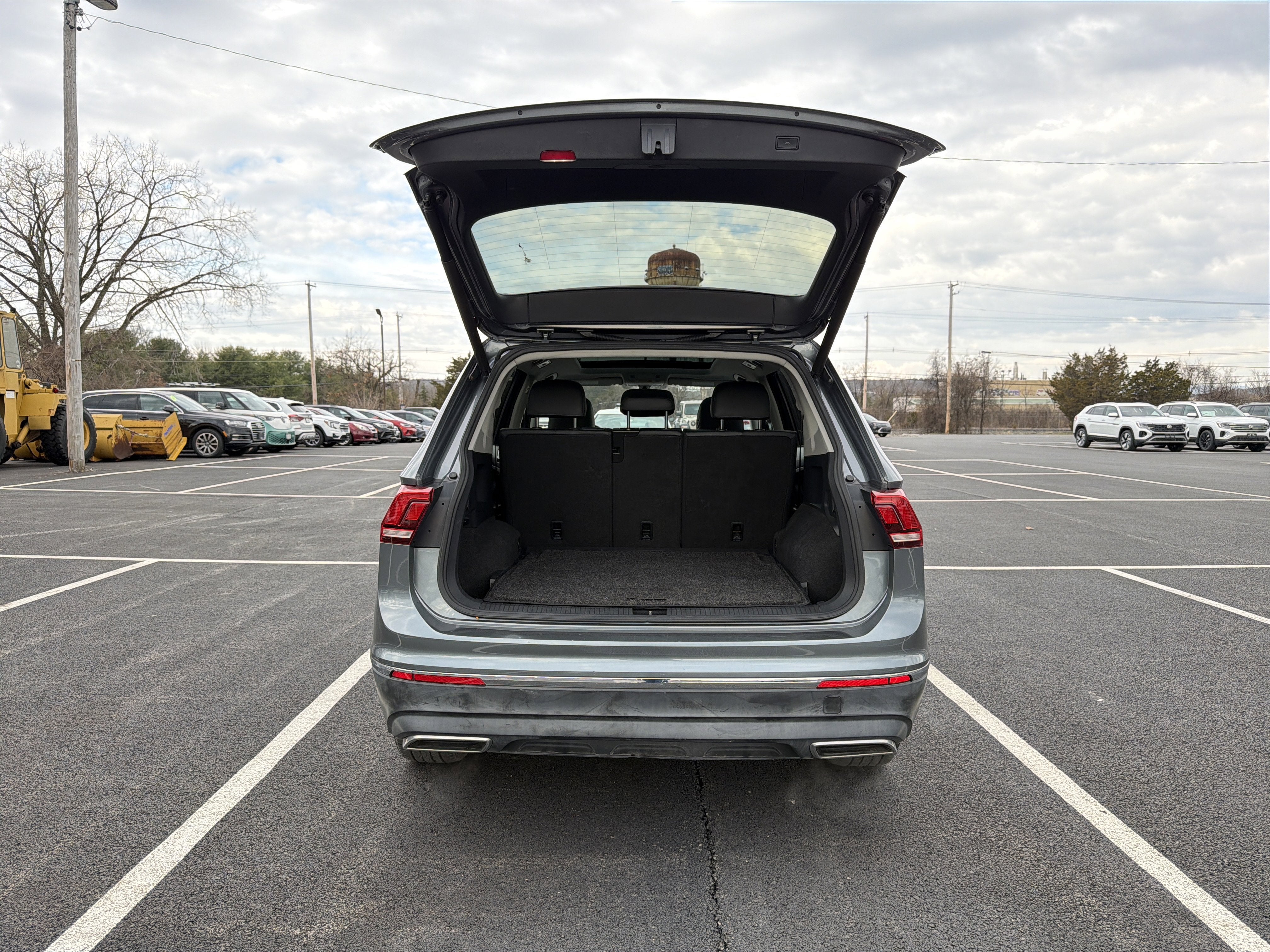 2018 Volkswagen Tiguan 2.0T SEL 4Motion