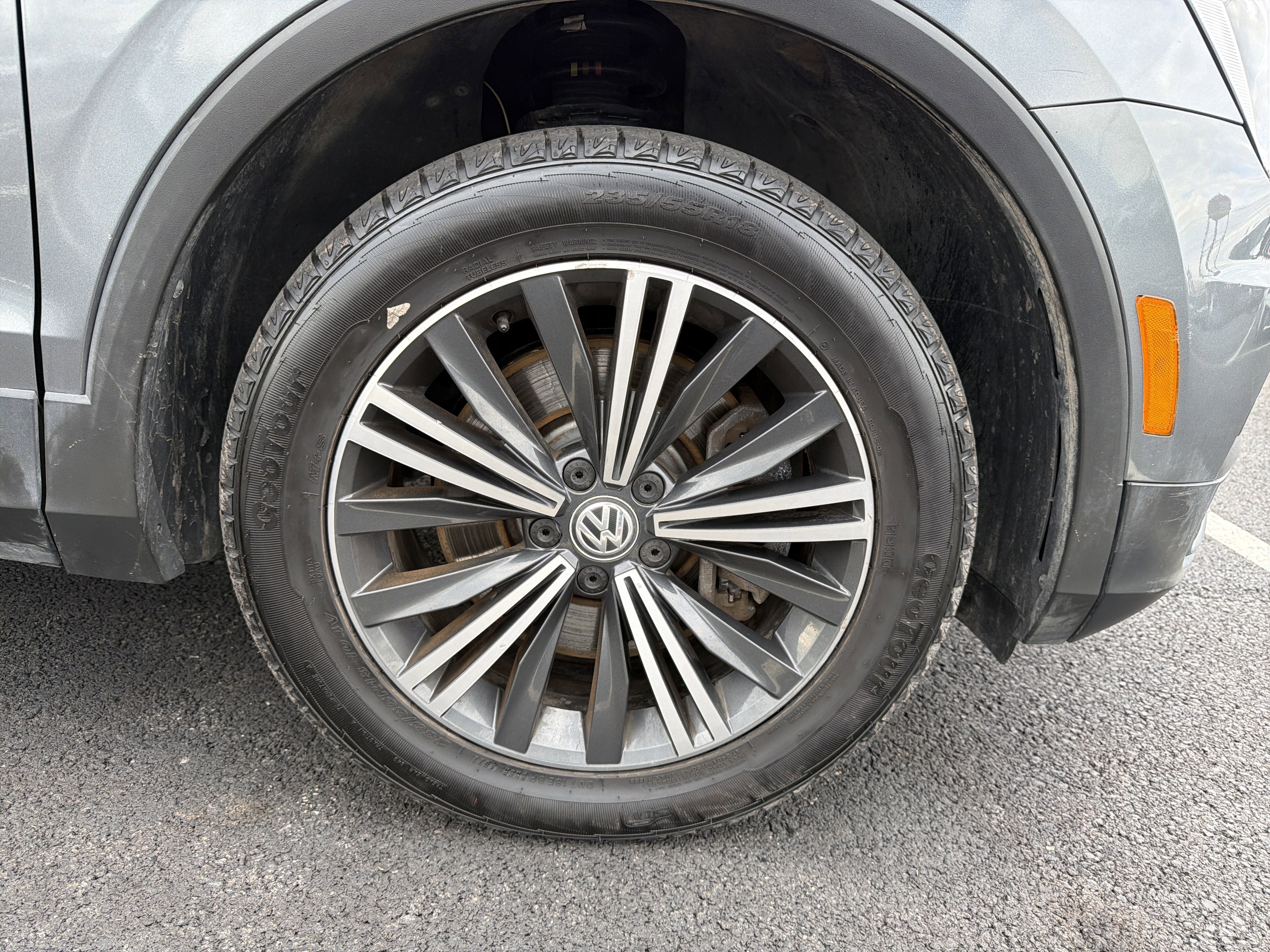 2018 Volkswagen Tiguan 2.0T SEL 4Motion