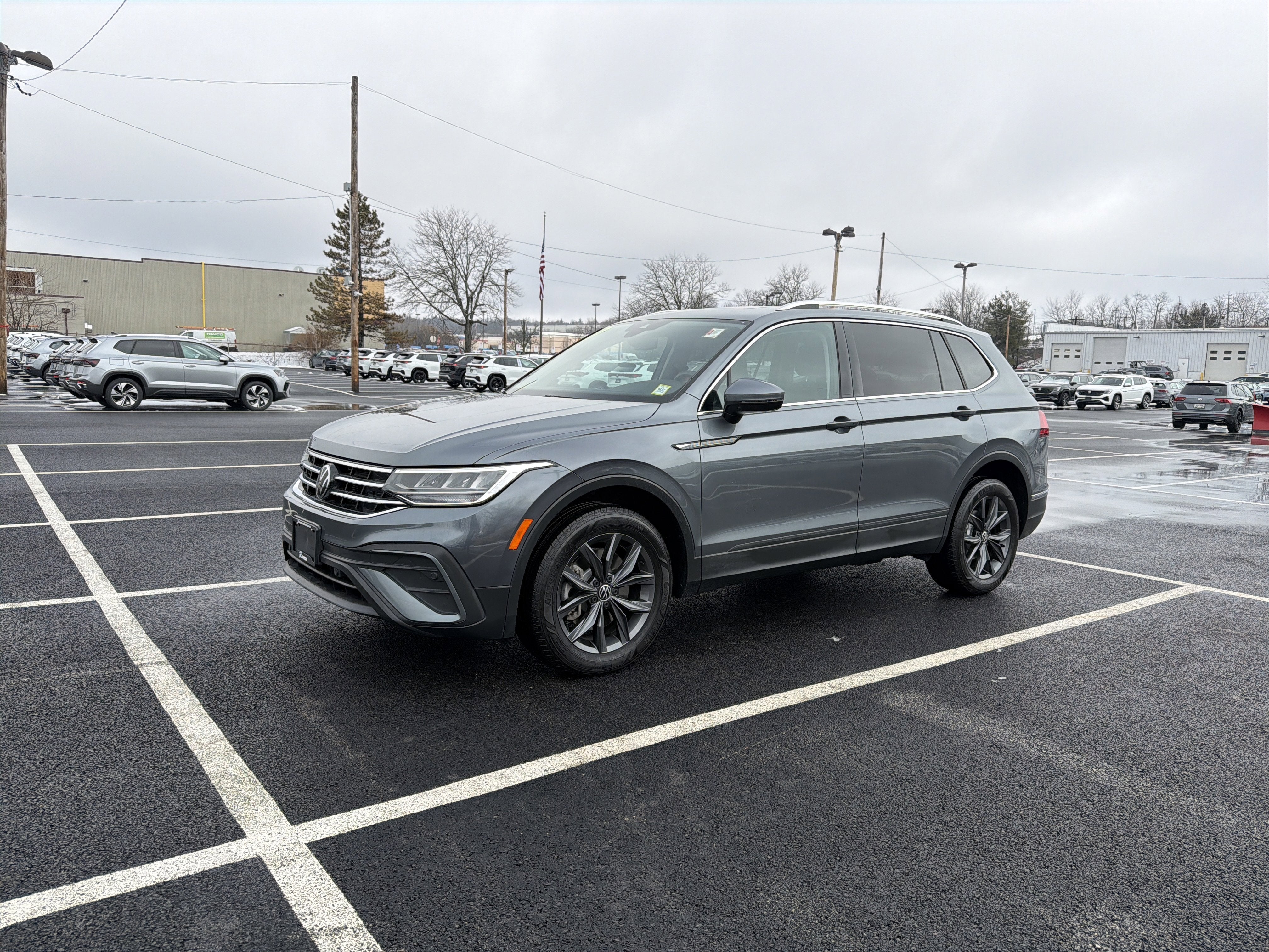 2022 Volkswagen Tiguan 2.0T SE