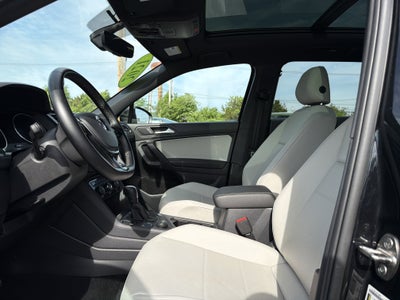 2021 Volkswagen Tiguan 2.0T SE R-Line Black