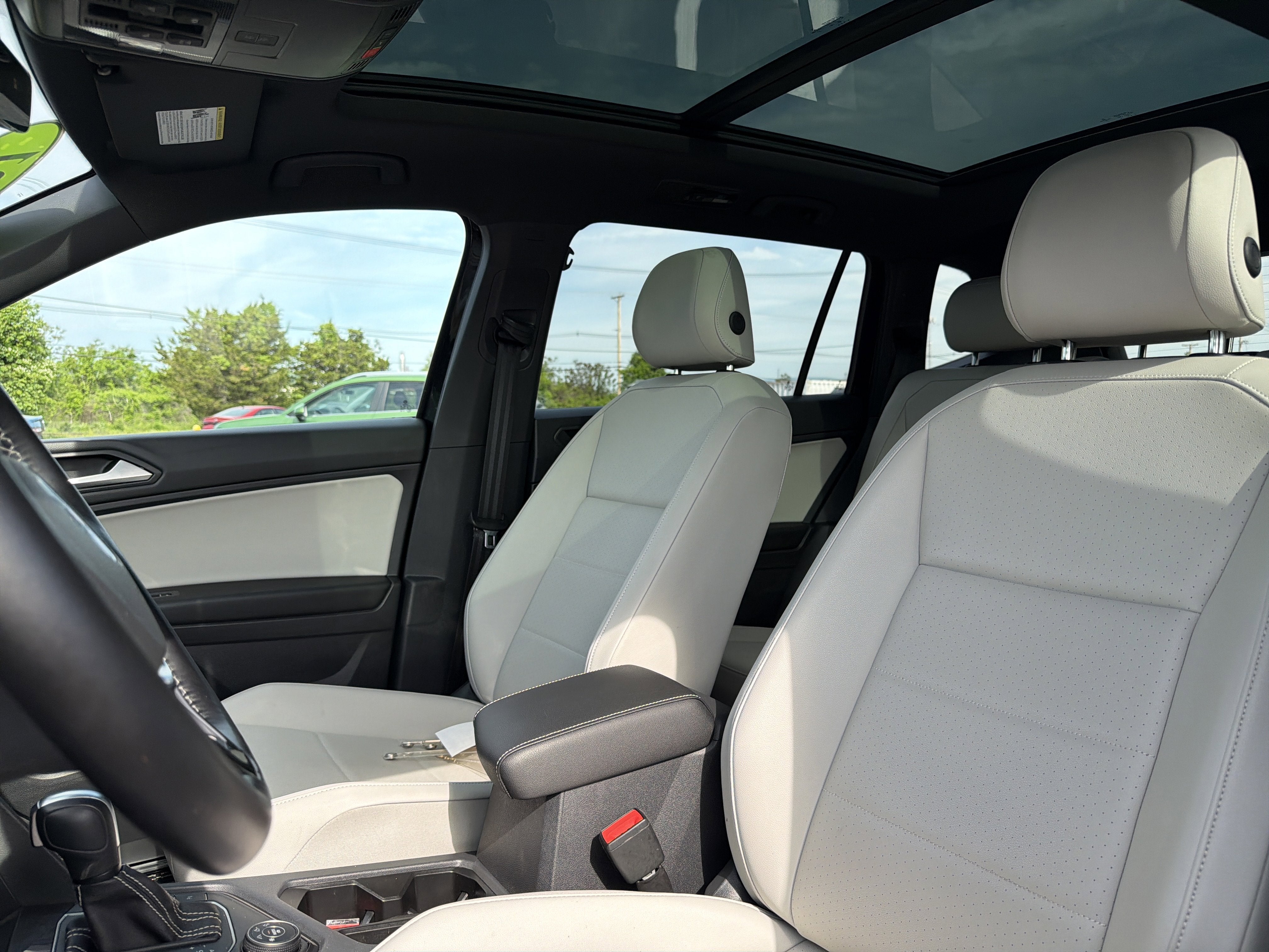 2021 Volkswagen Tiguan 2.0T SE R-Line Black