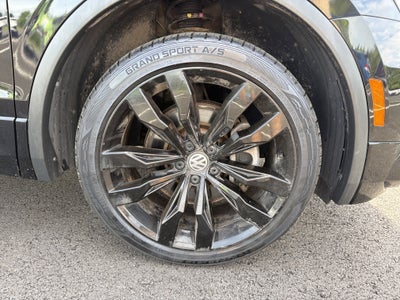 2021 Volkswagen Tiguan 2.0T SE R-Line Black