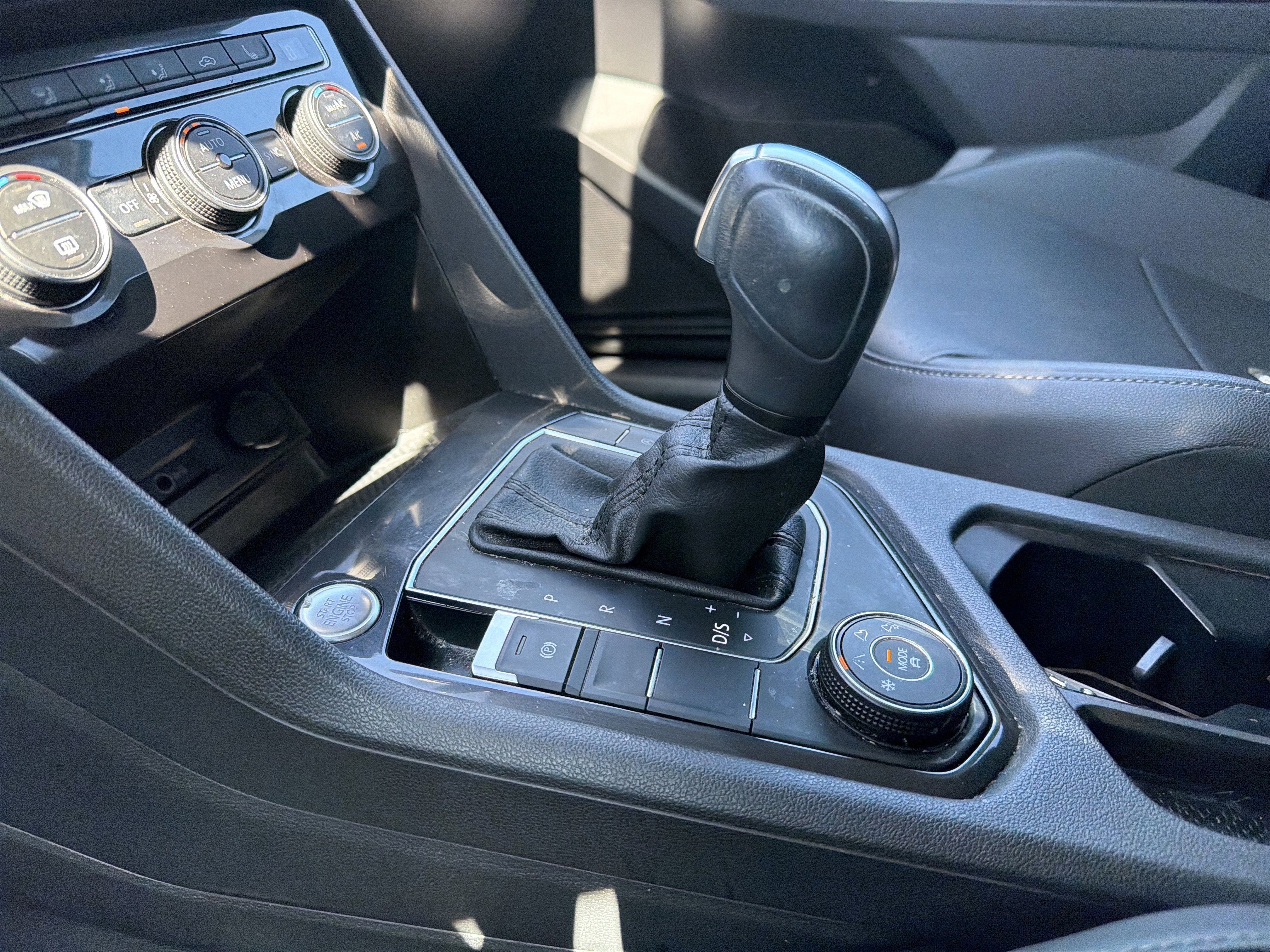 2020 Volkswagen Tiguan 2.0T SE 4Motion