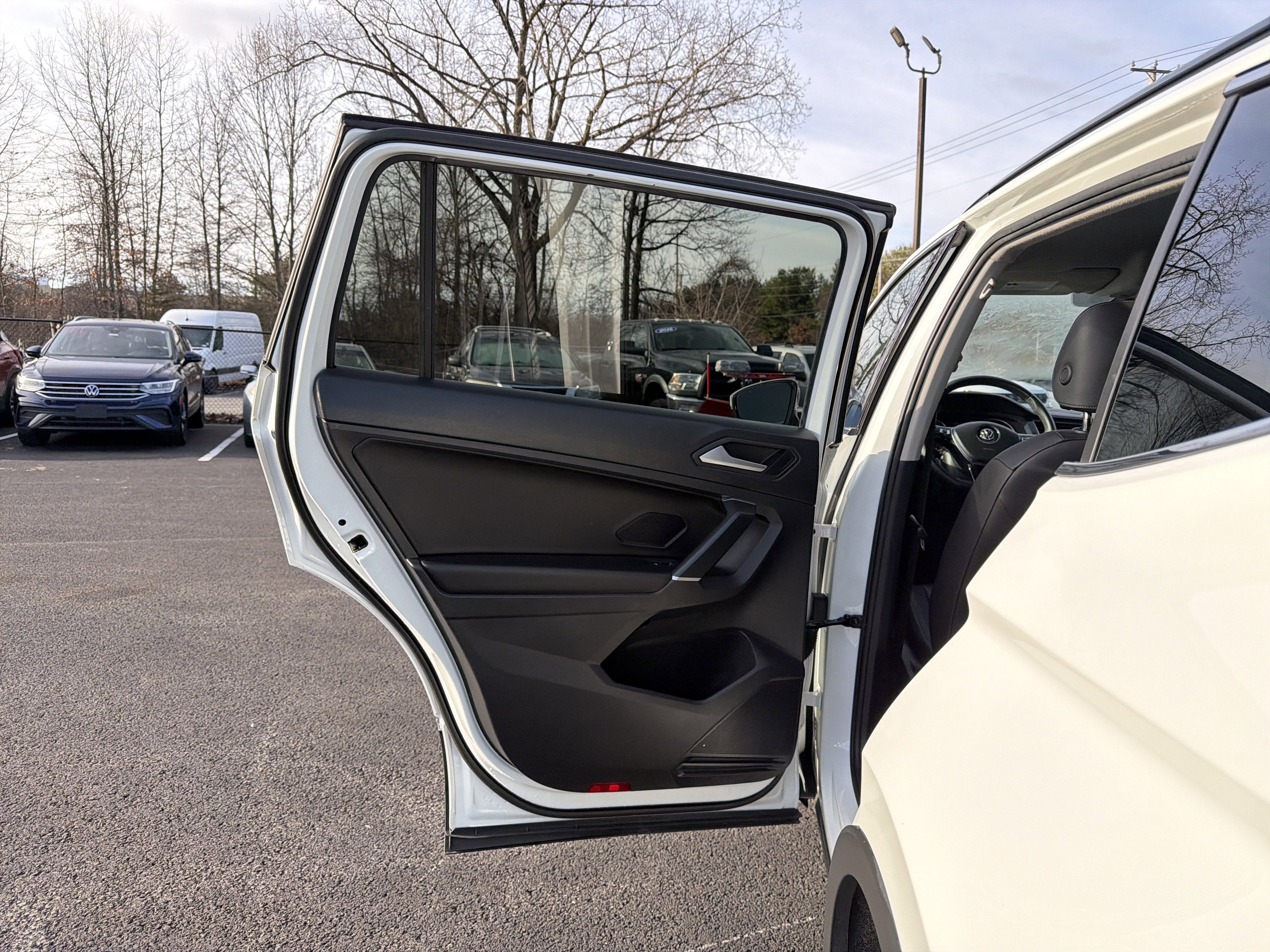 2020 Volkswagen Tiguan 2.0T SE 4Motion