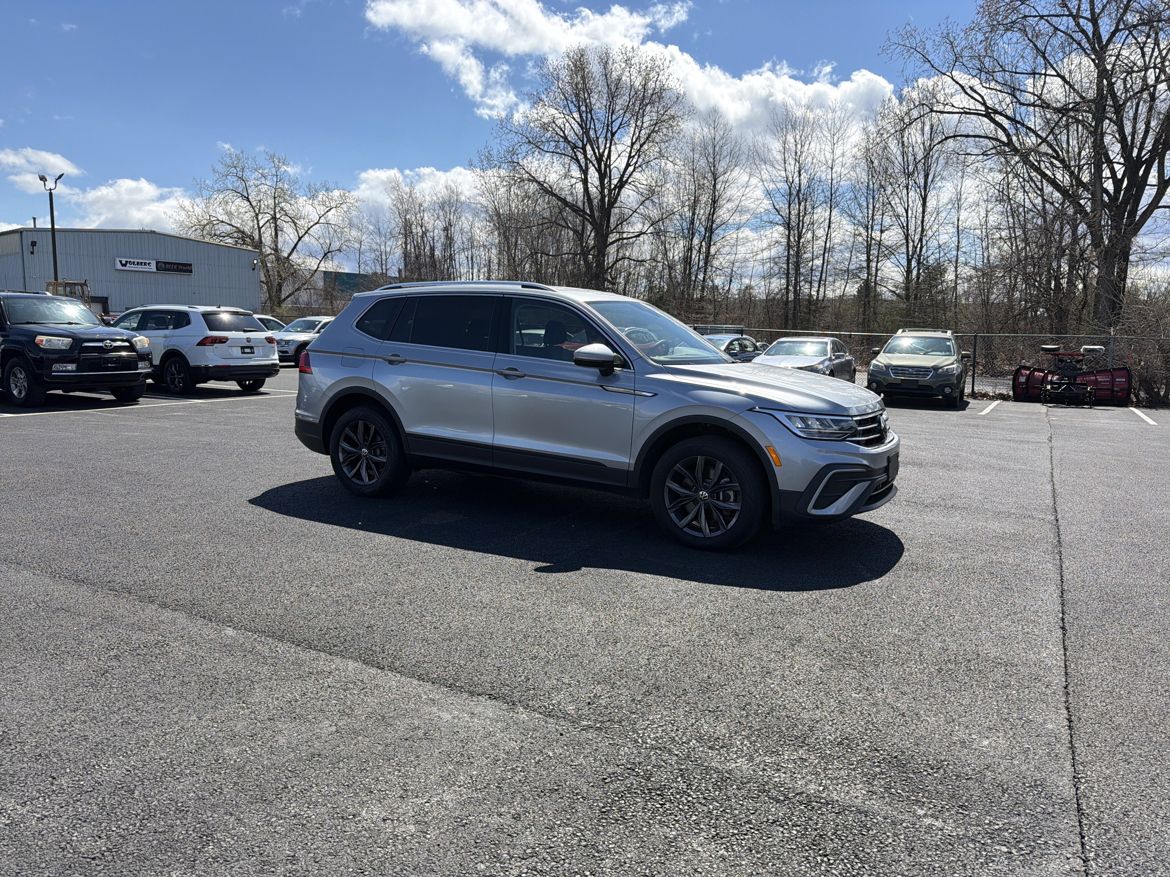 2022 Volkswagen Tiguan 2.0T SE