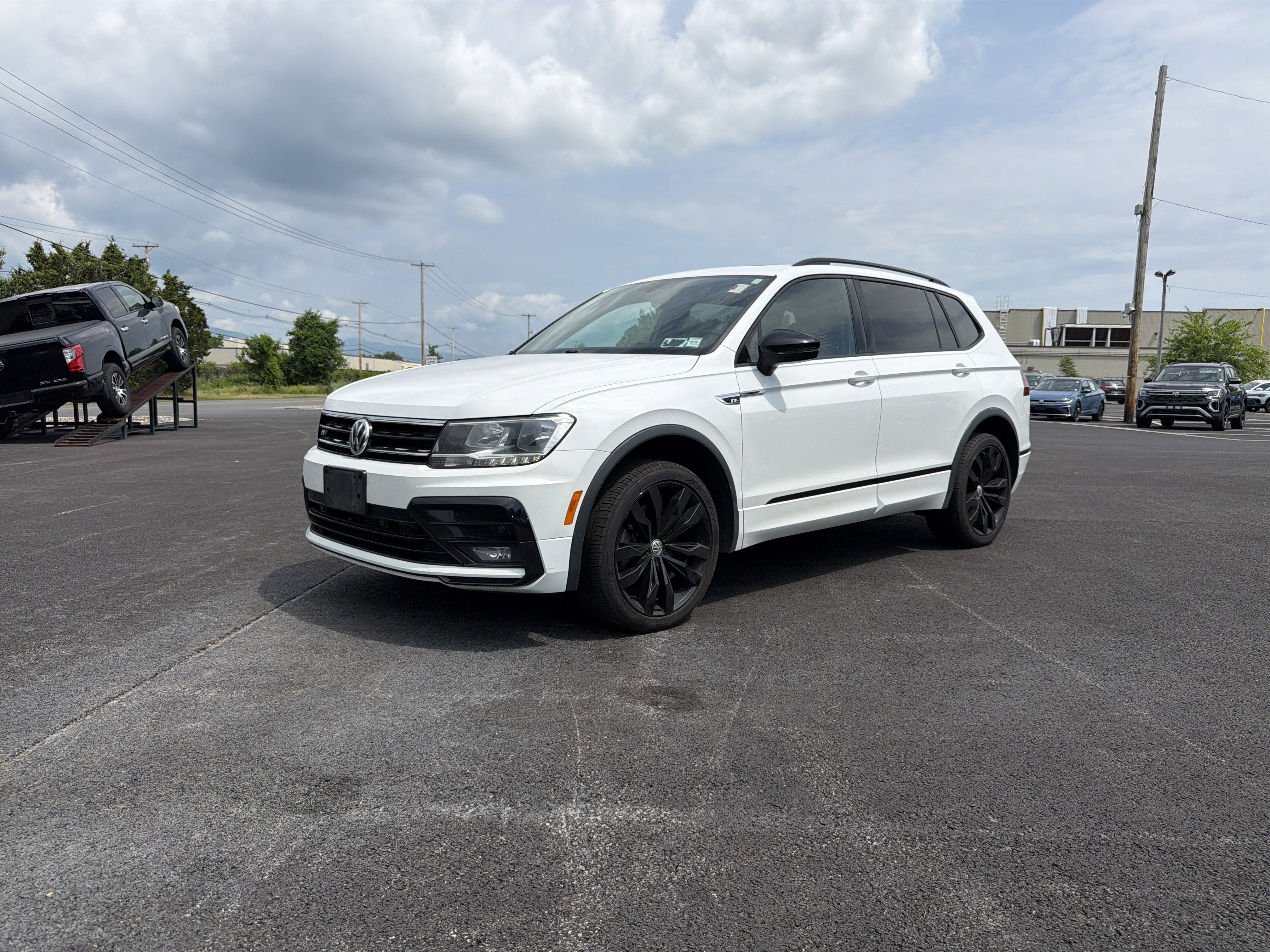 2020 Volkswagen Tiguan 2.0T SE R-Line Black 4Motion