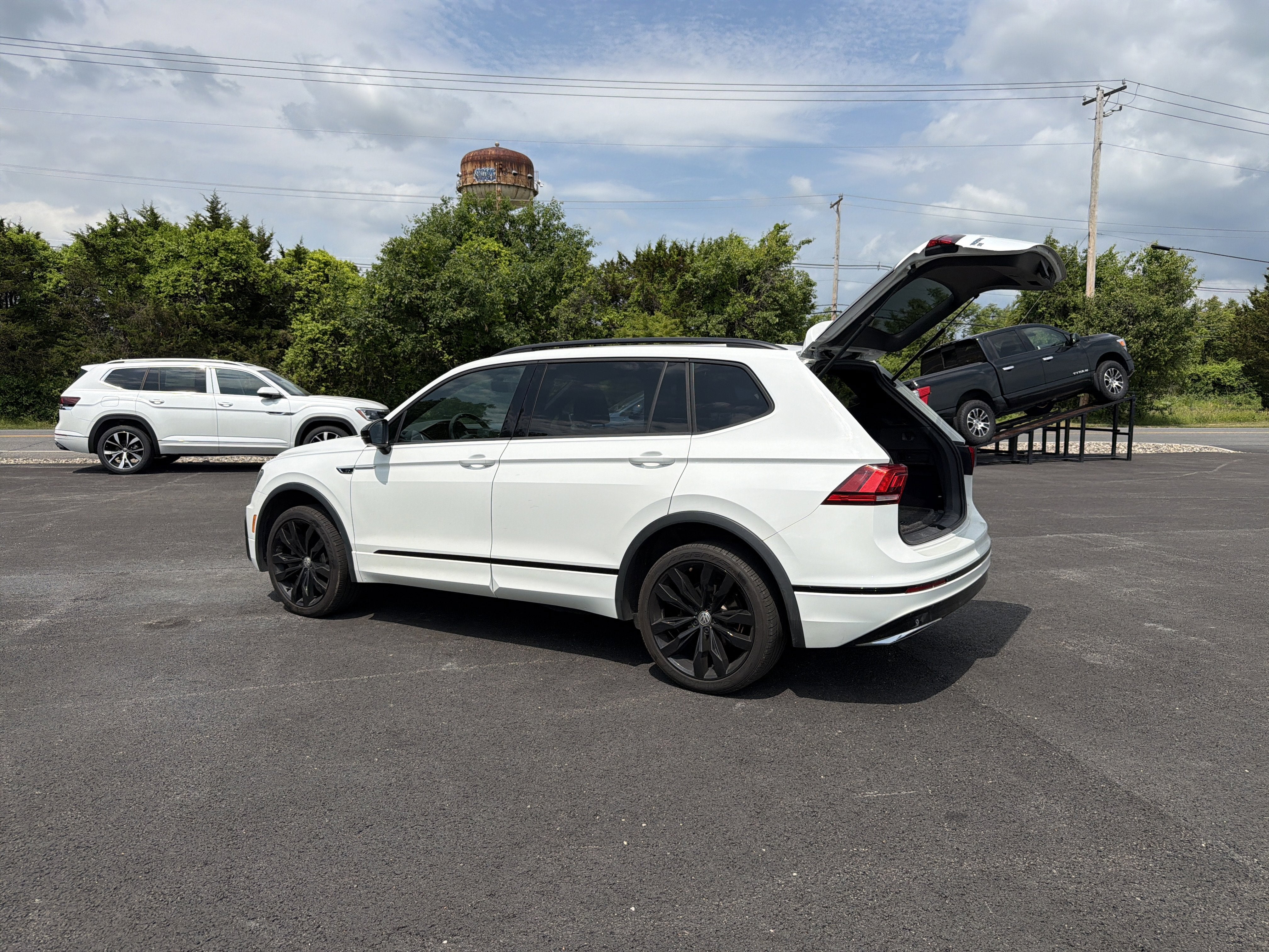 2020 Volkswagen Tiguan 2.0T SE R-Line Black 4Motion