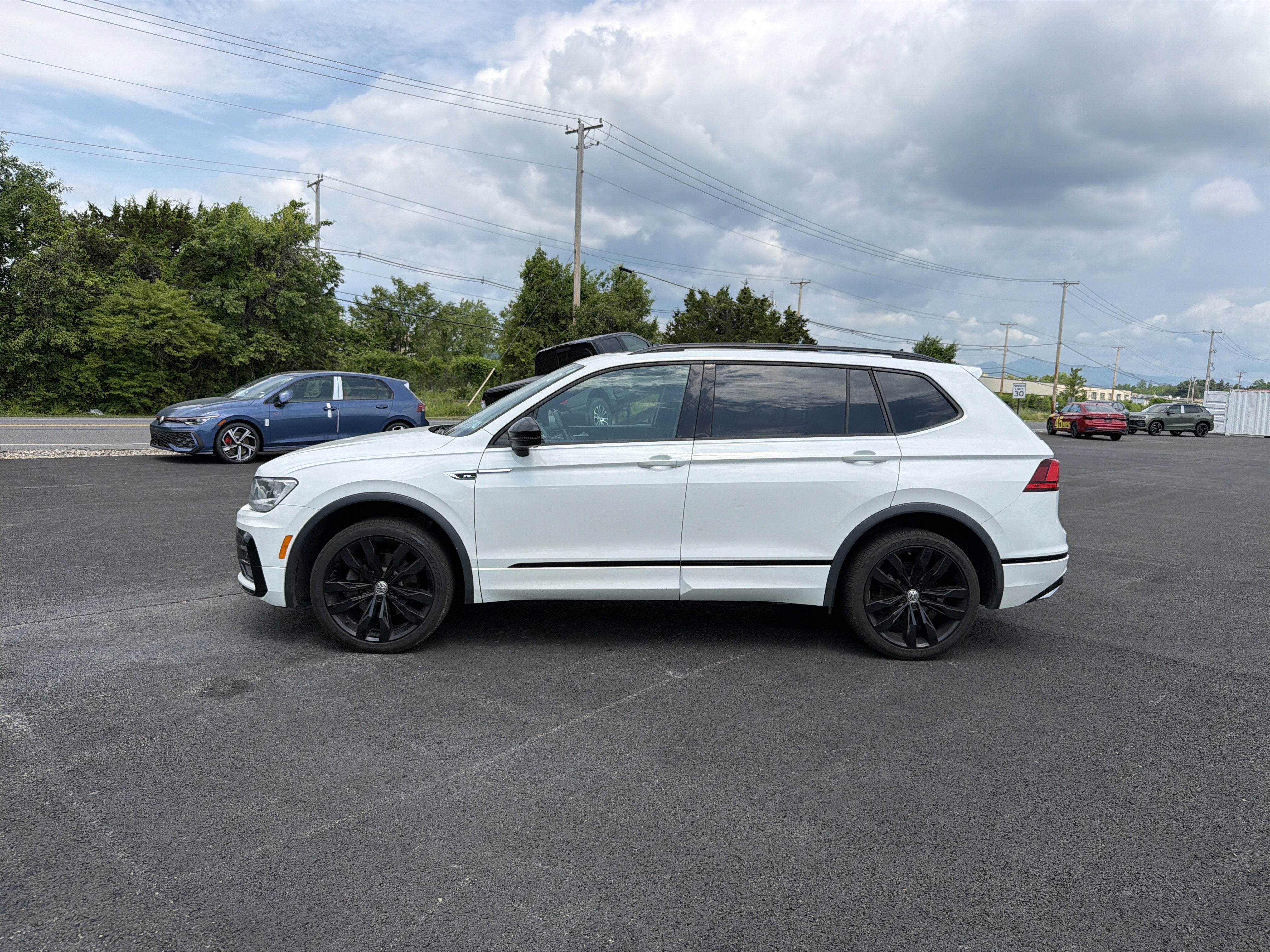 2020 Volkswagen Tiguan 2.0T SE R-Line Black 4Motion