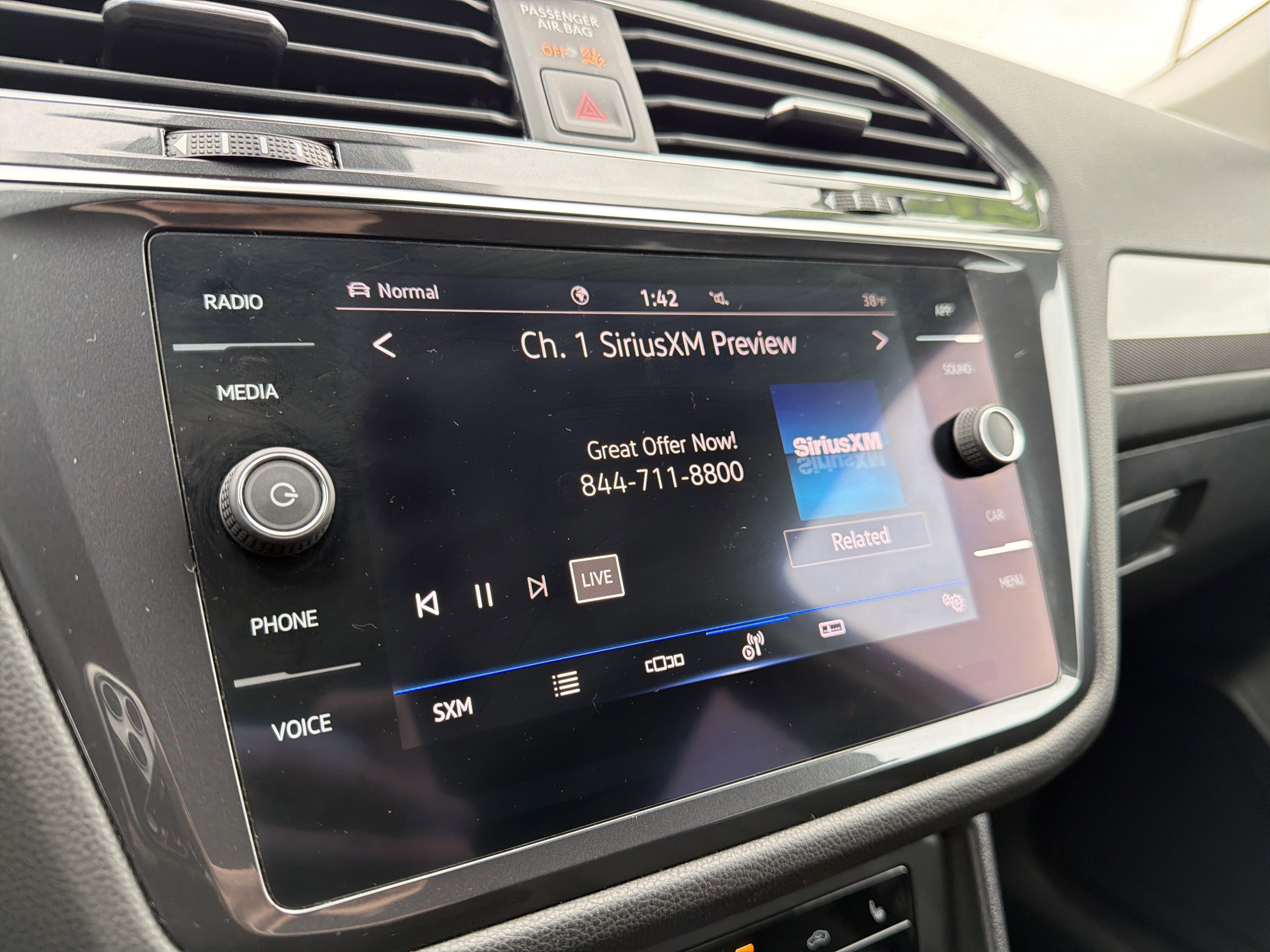 2022 Volkswagen Tiguan 2.0T SE