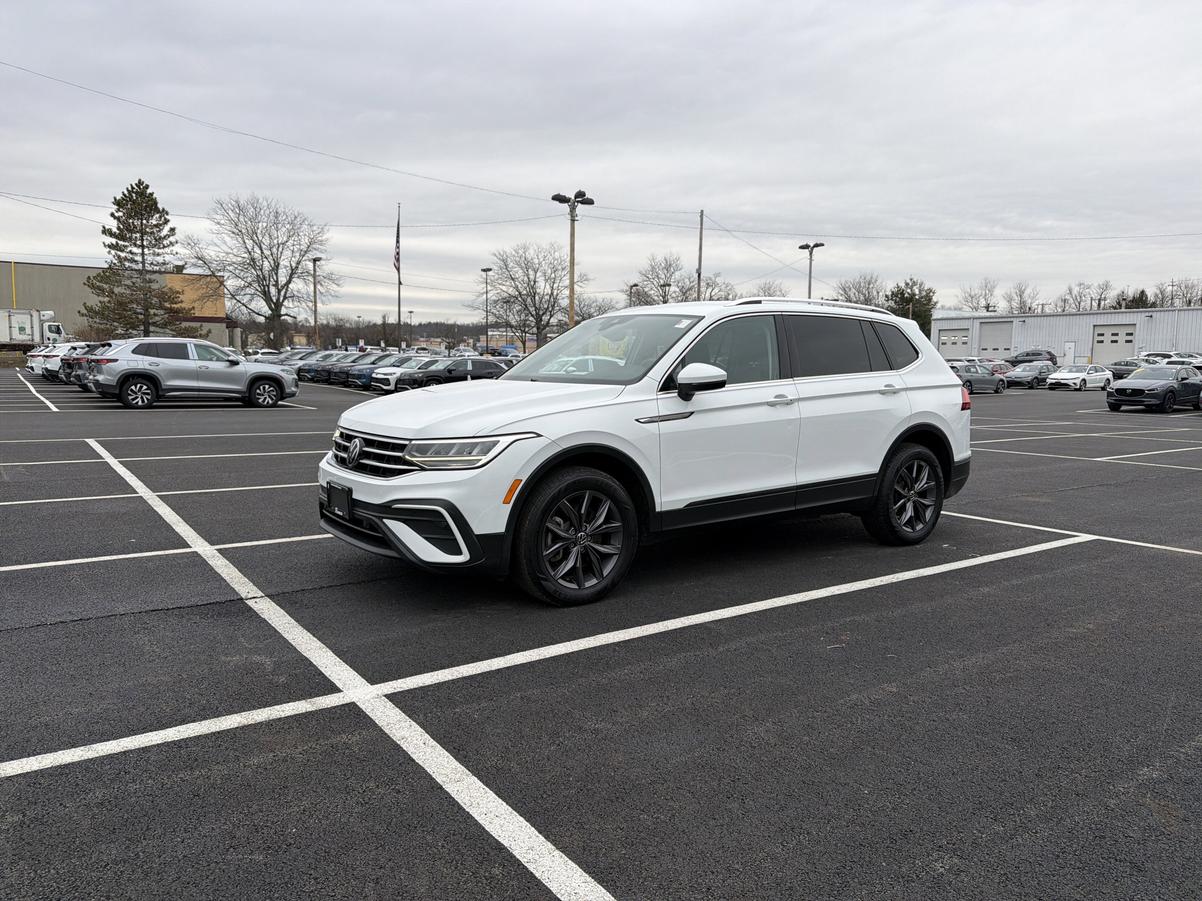 2022 Volkswagen Tiguan 2.0T SE