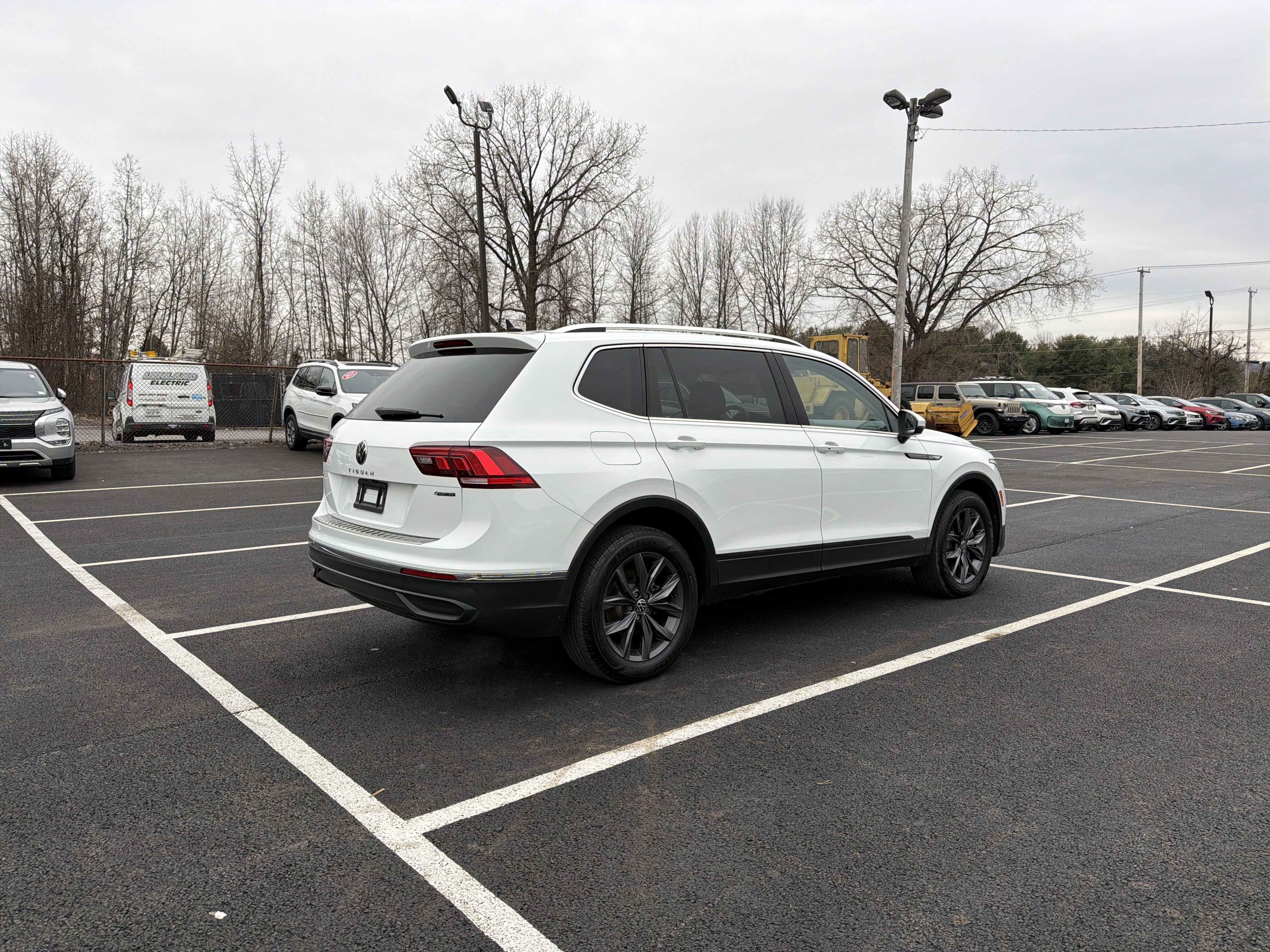 2022 Volkswagen Tiguan 2.0T SE