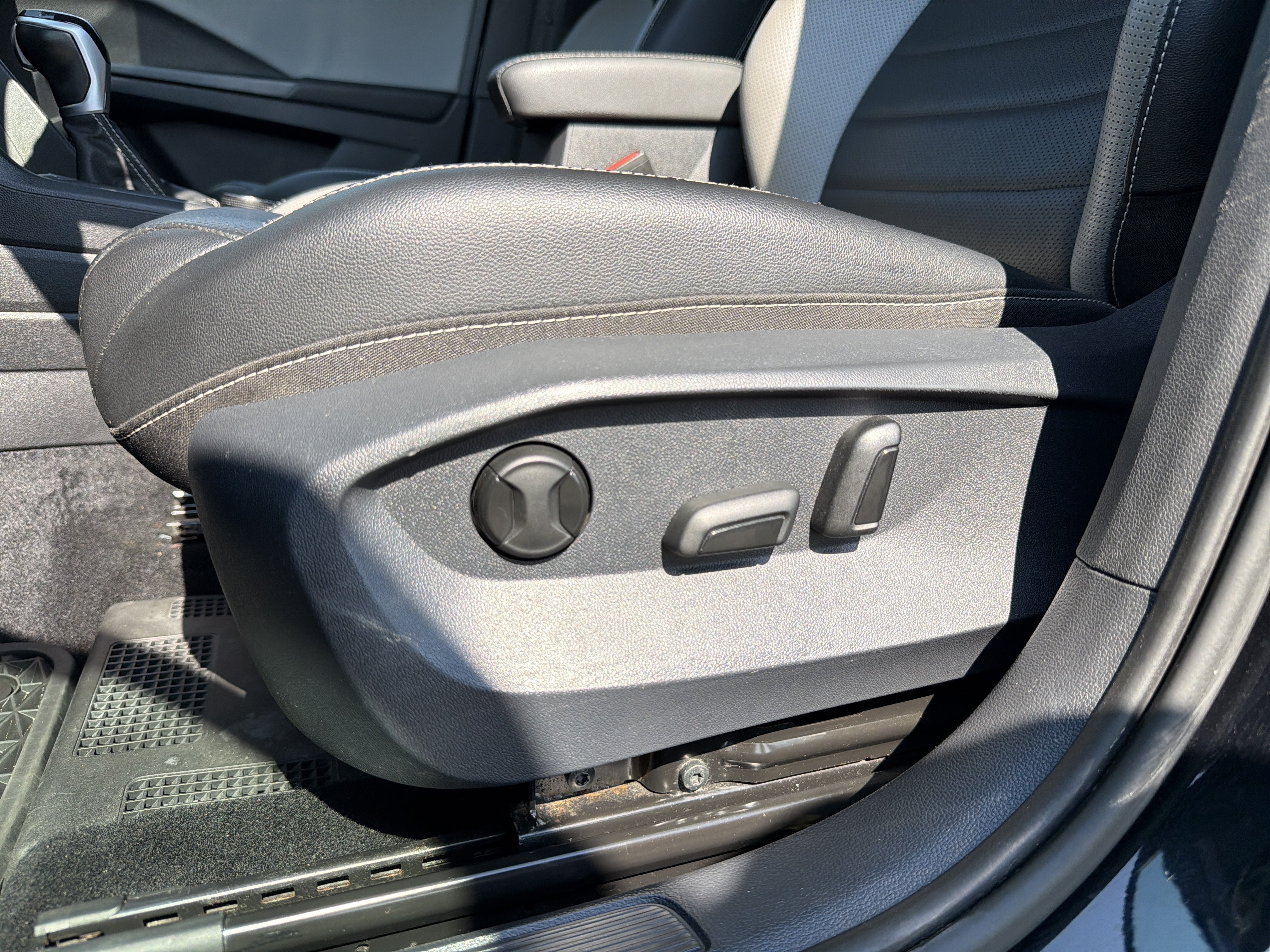 2022 Volkswagen Taos 1.5T SEL