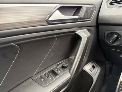 2023 Volkswagen Tiguan 2.0T SEL R-Line