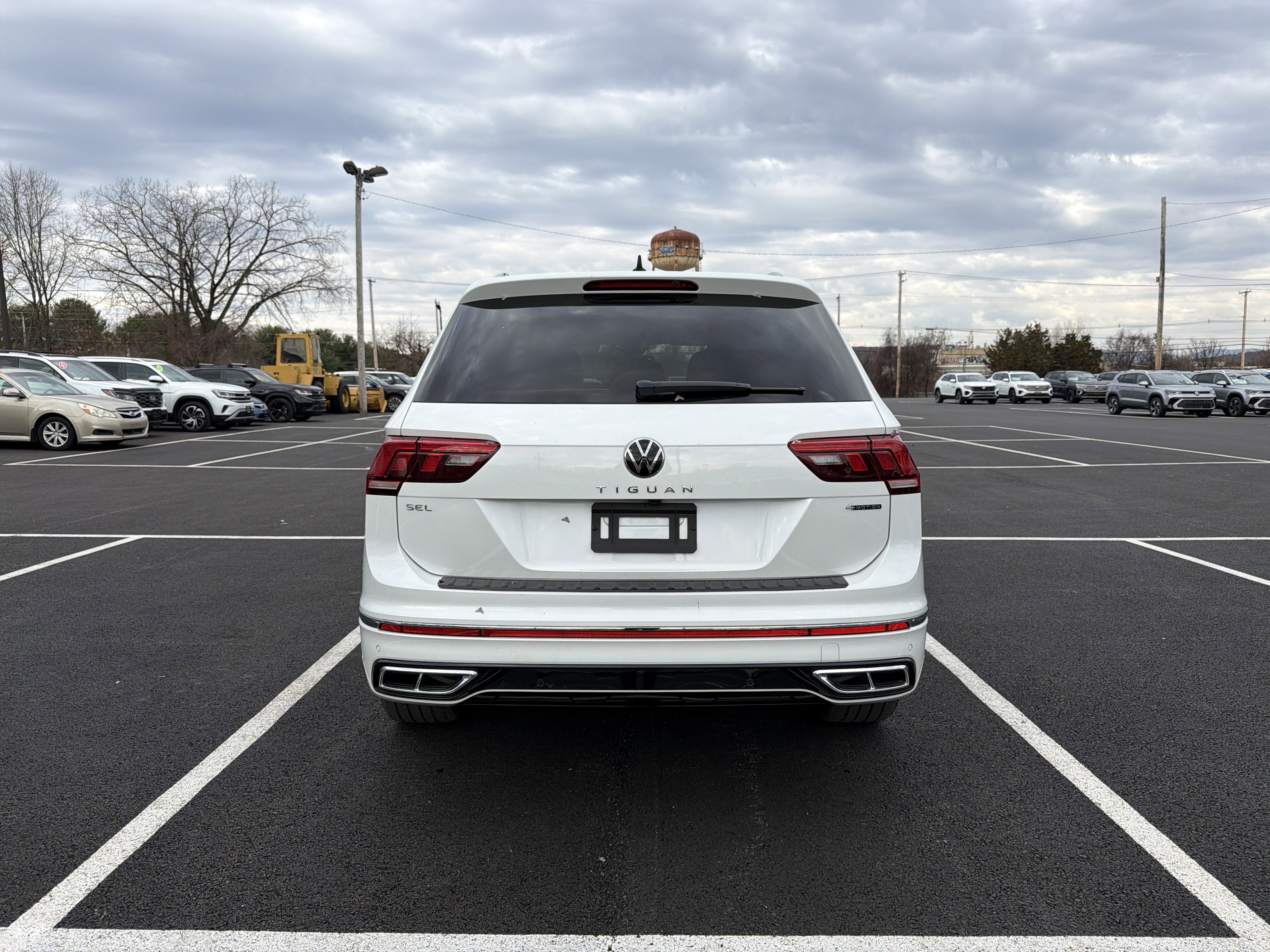 2023 Volkswagen Tiguan 2.0T SEL R-Line