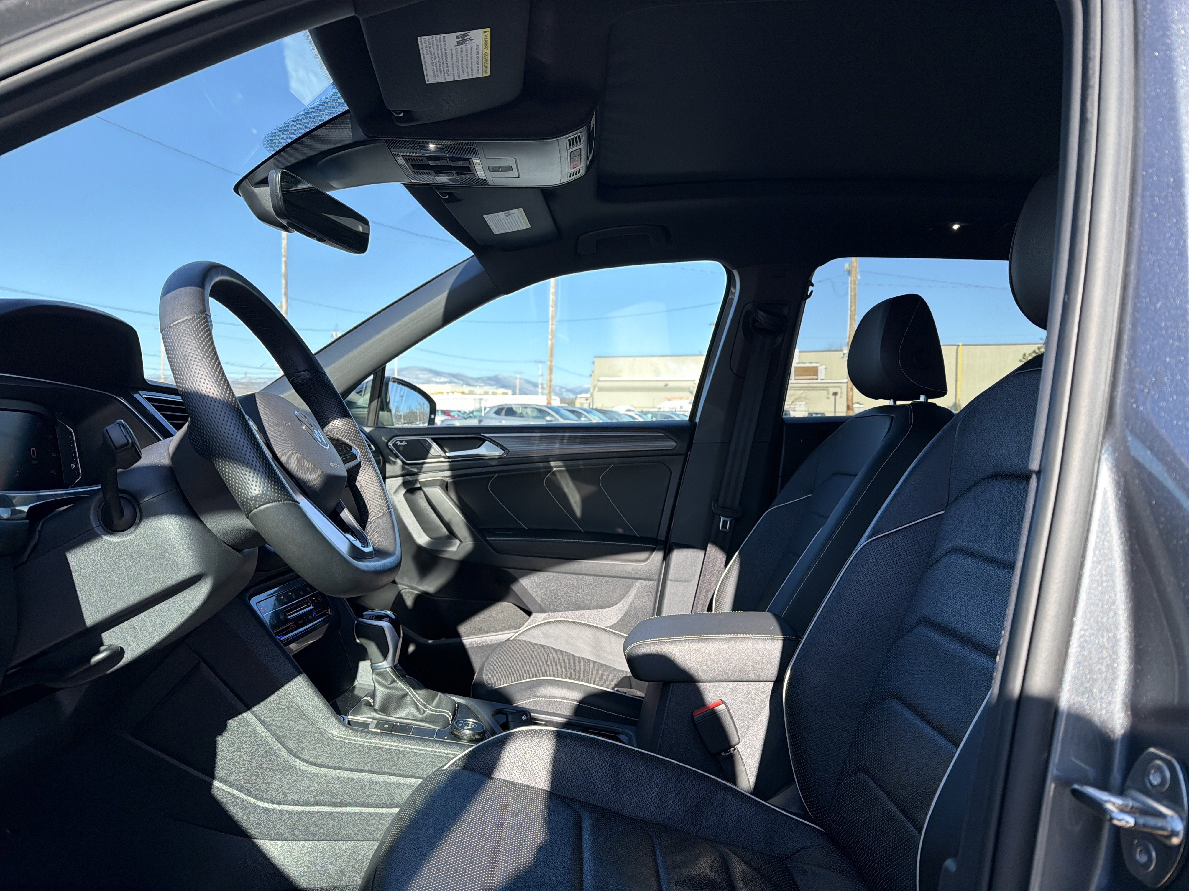 2024 Volkswagen Tiguan 2.0T SEL R-Line