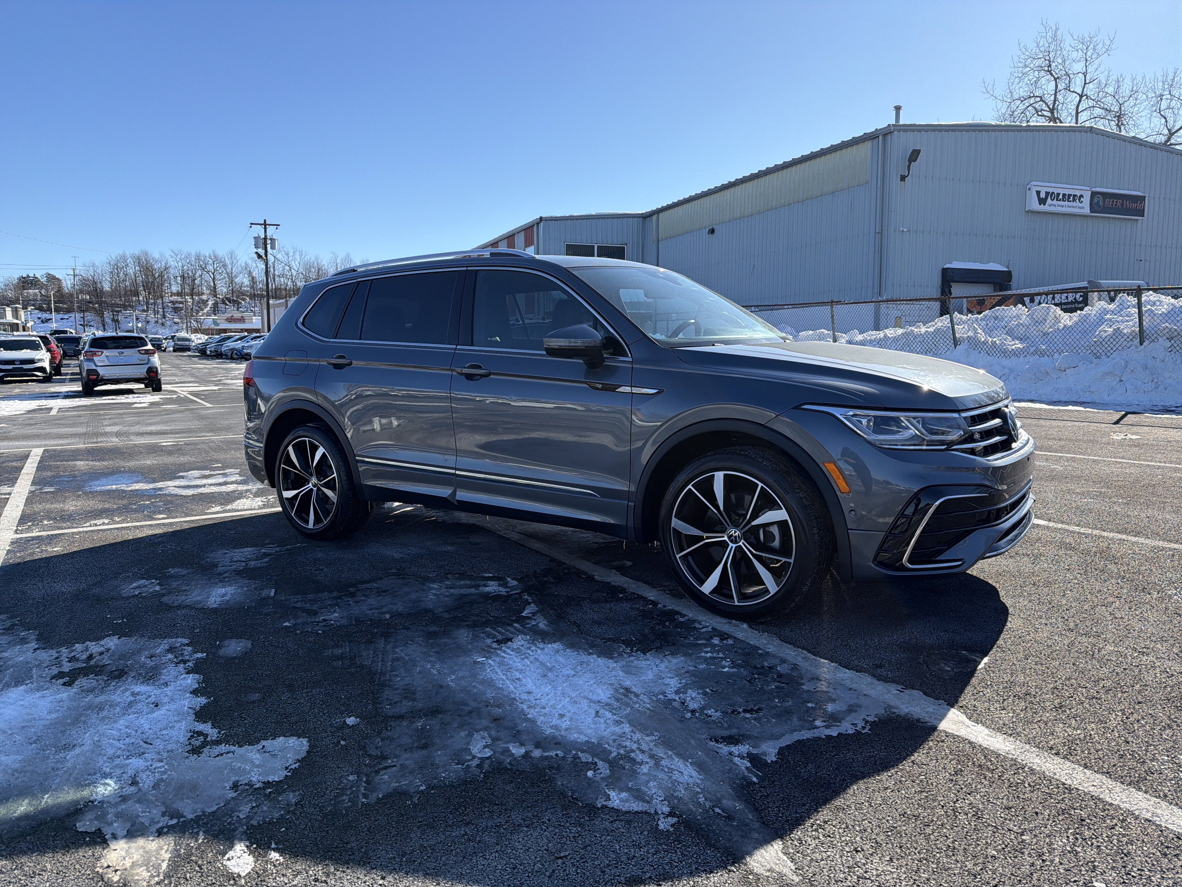 2024 Volkswagen Tiguan 2.0T SEL R-Line