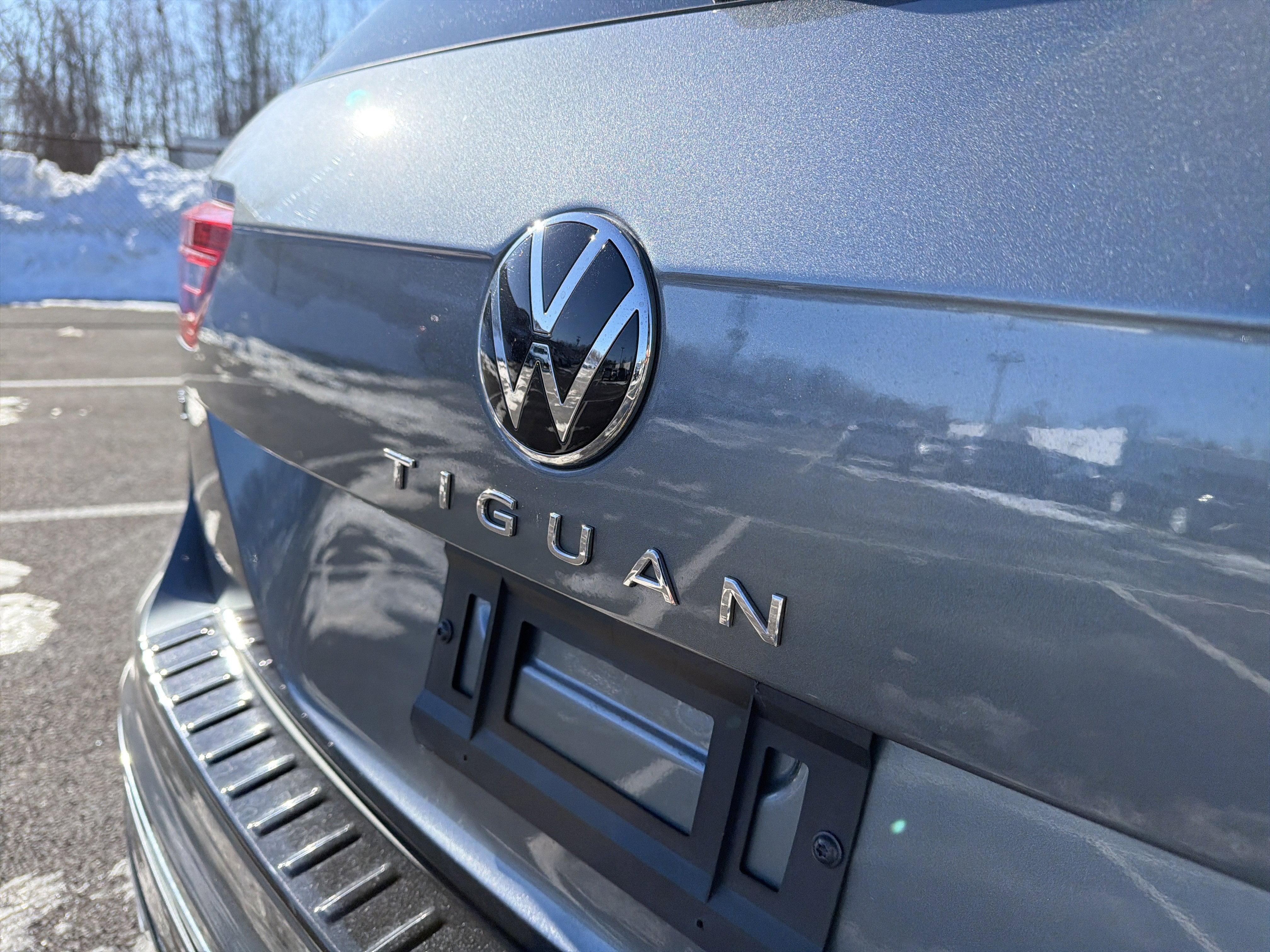 2024 Volkswagen Tiguan 2.0T SEL R-Line