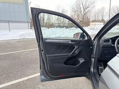 2022 Volkswagen Tiguan 2.0T SE R-Line Black