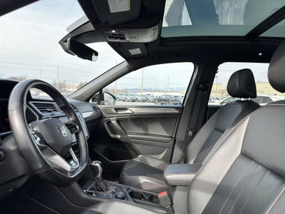 2022 Volkswagen Tiguan 2.0T SE R-Line Black