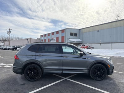 2022 Volkswagen Tiguan 2.0T SE R-Line Black