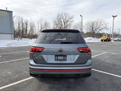 2022 Volkswagen Tiguan 2.0T SE R-Line Black