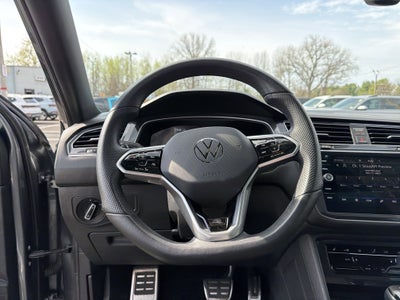 2023 Volkswagen Tiguan 2.0T SE R-Line Black