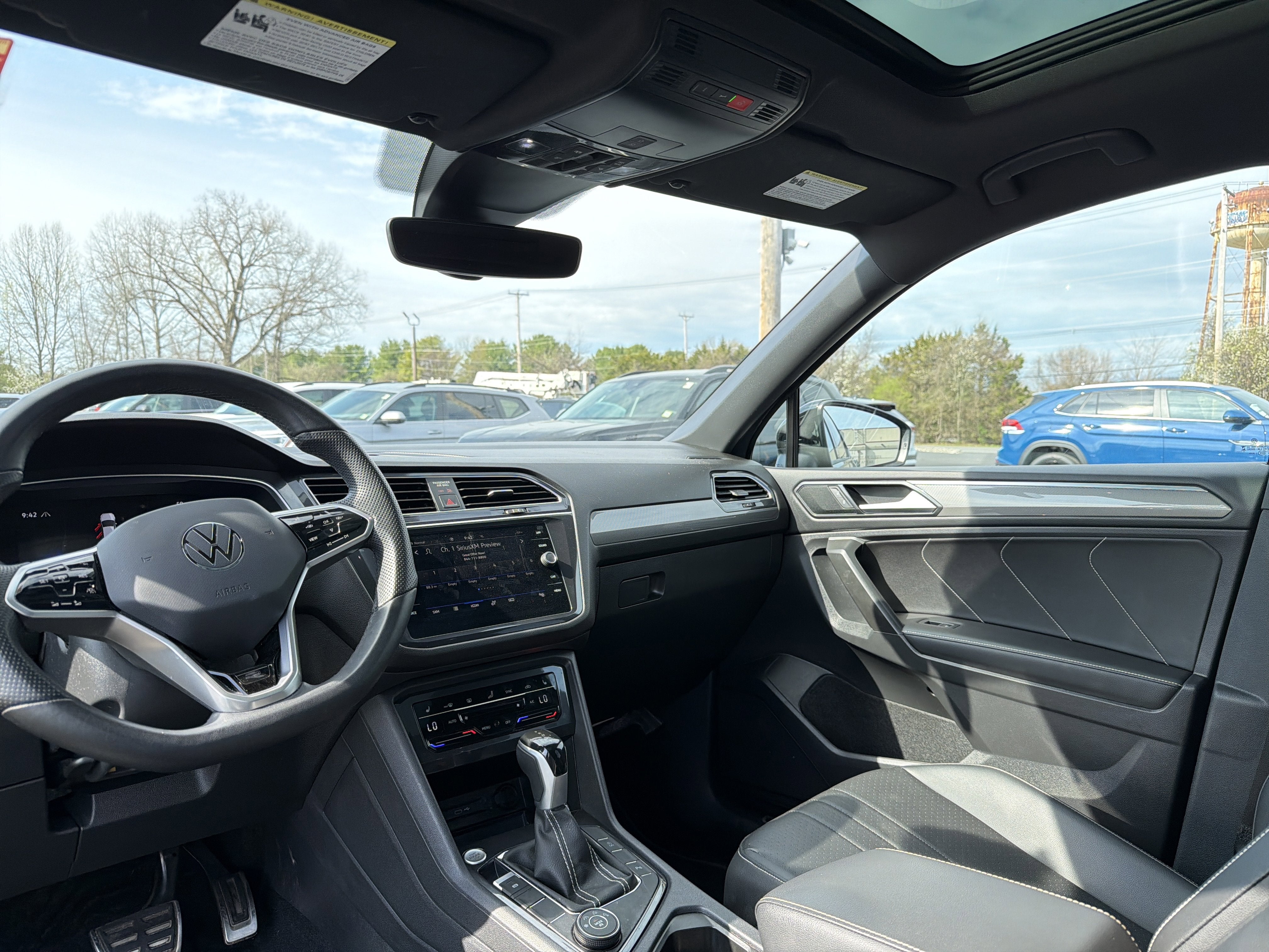 2023 Volkswagen Tiguan 2.0T SE R-Line Black