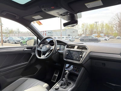 2023 Volkswagen Tiguan 2.0T SE R-Line Black