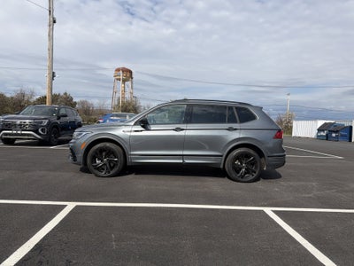 2023 Volkswagen Tiguan 2.0T SE R-Line Black