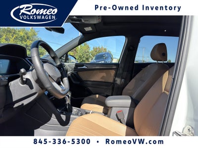 2024 Volkswagen Tiguan 2.0T SE R-Line Black