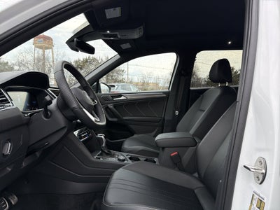 2024 Volkswagen Tiguan 2.0T SE R-Line Black