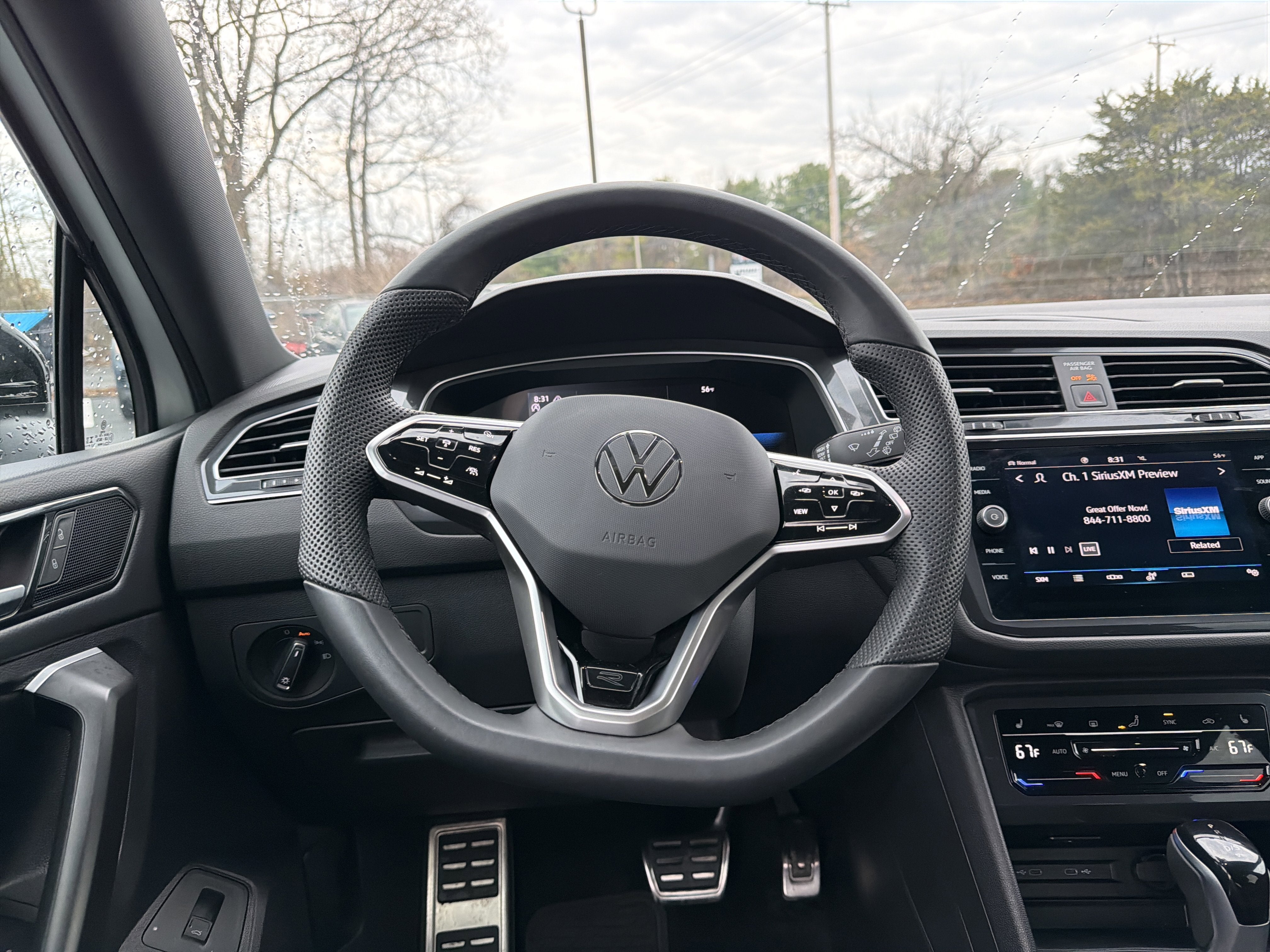 2024 Volkswagen Tiguan 2.0T SE R-Line Black