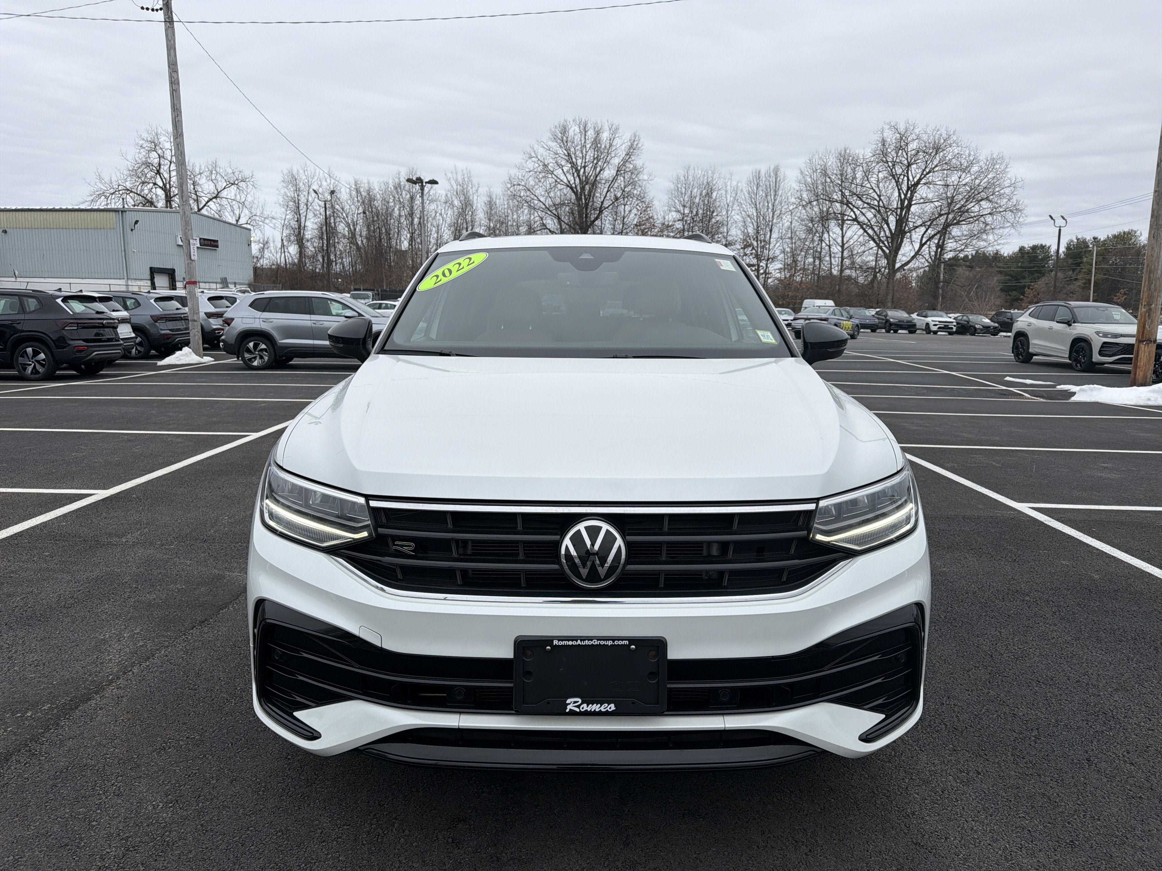 2022 Volkswagen Tiguan 2.0T SE R-Line Black