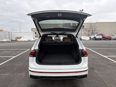 2022 Volkswagen Tiguan 2.0T SE R-Line Black