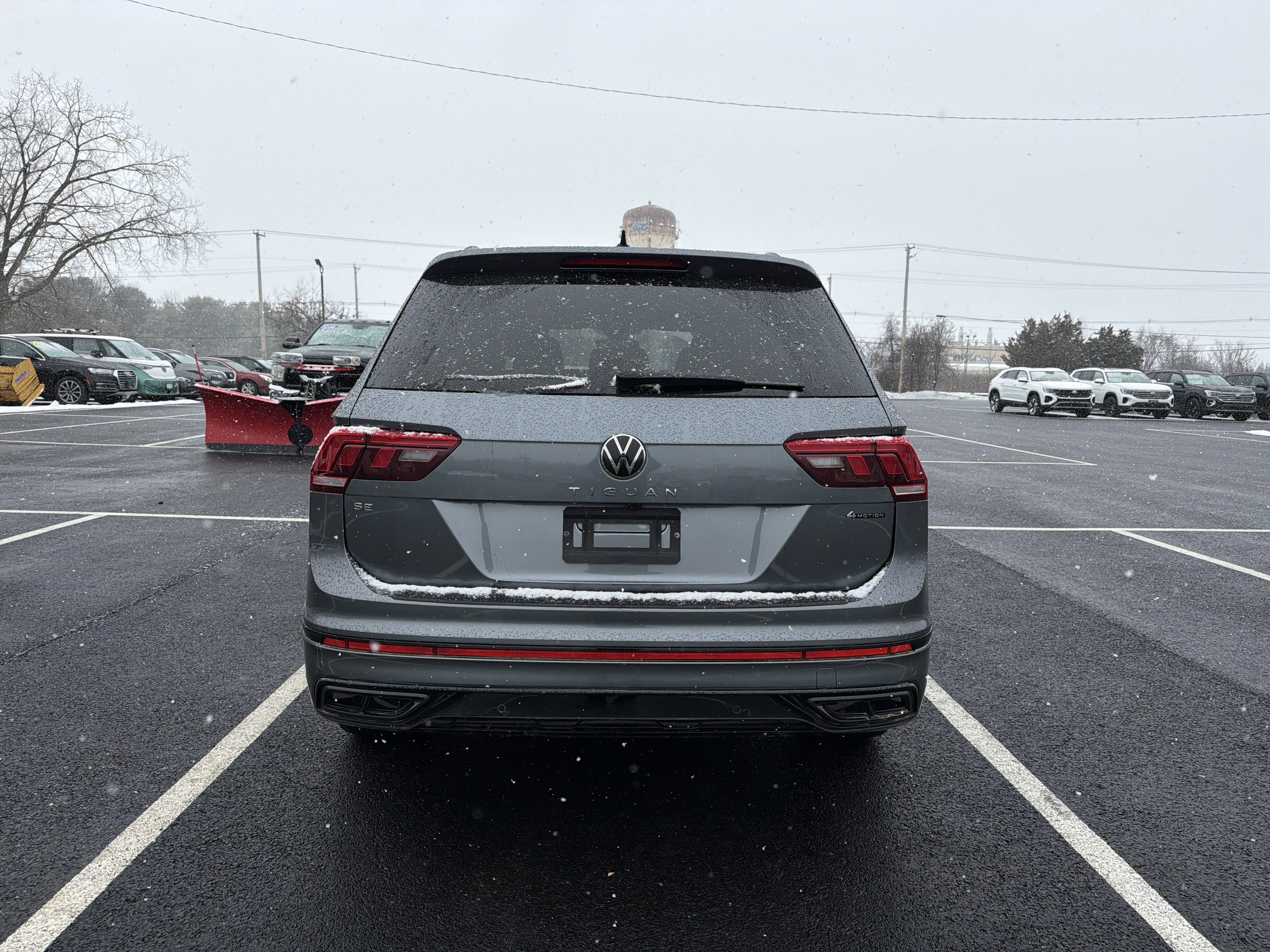 2023 Volkswagen Tiguan 2.0T SE R-Line Black