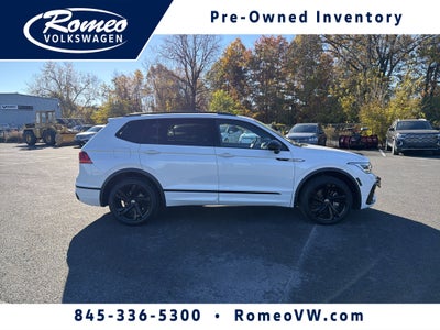 2023 Volkswagen Tiguan 2.0T SE R-Line Black