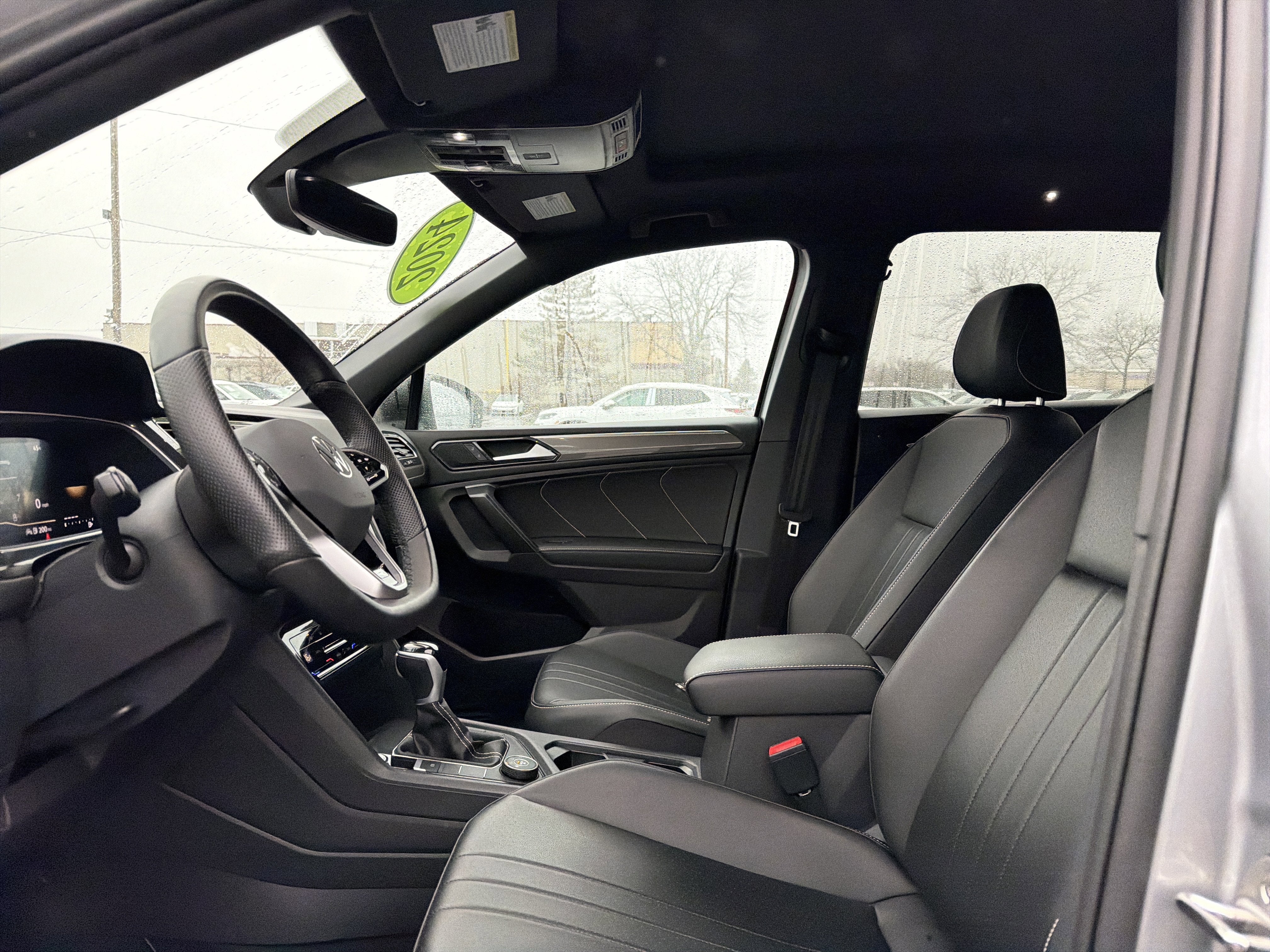 2024 Volkswagen Tiguan 2.0T SE R-Line Black