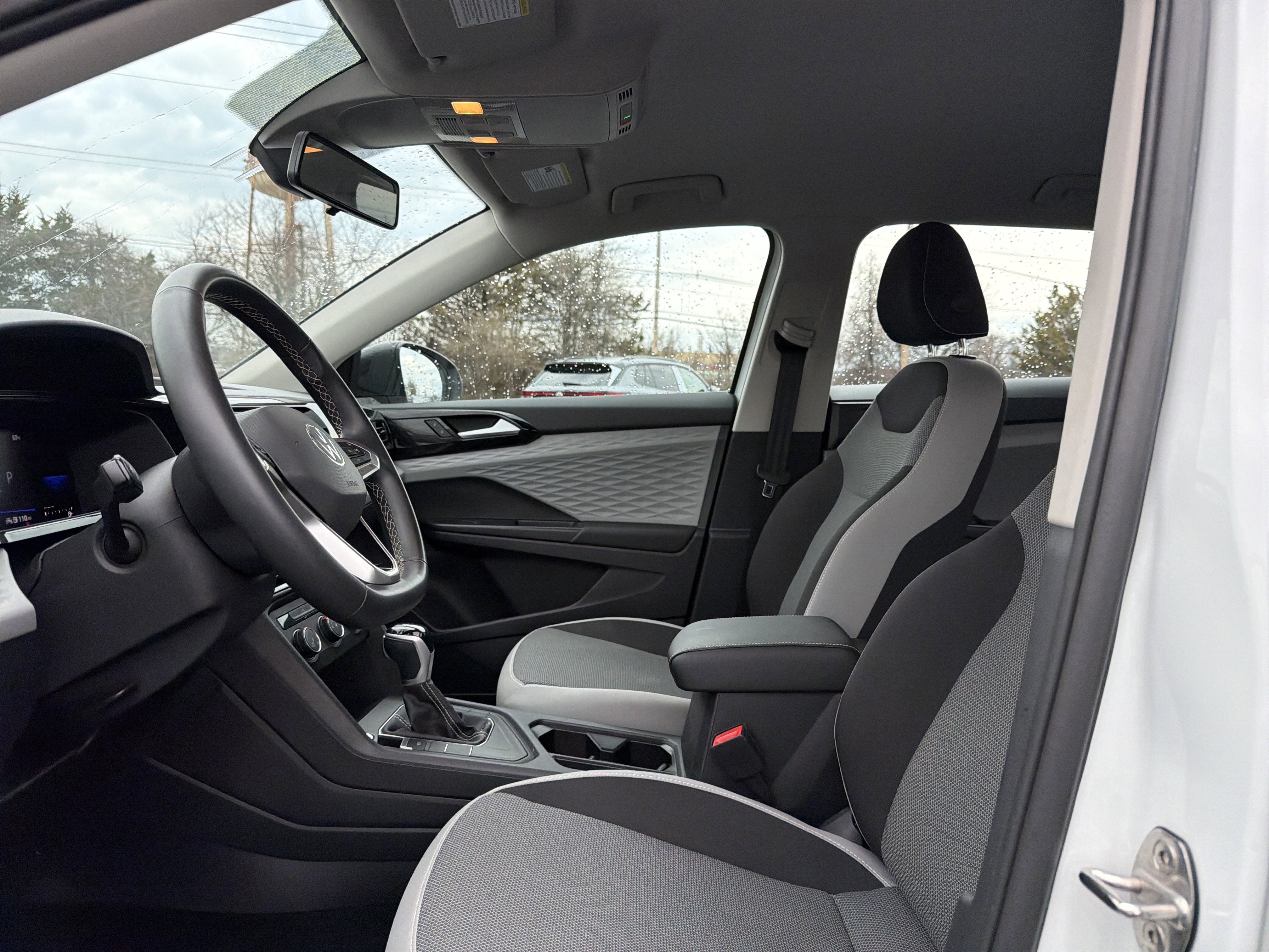 2022 Volkswagen Taos 1.5T S