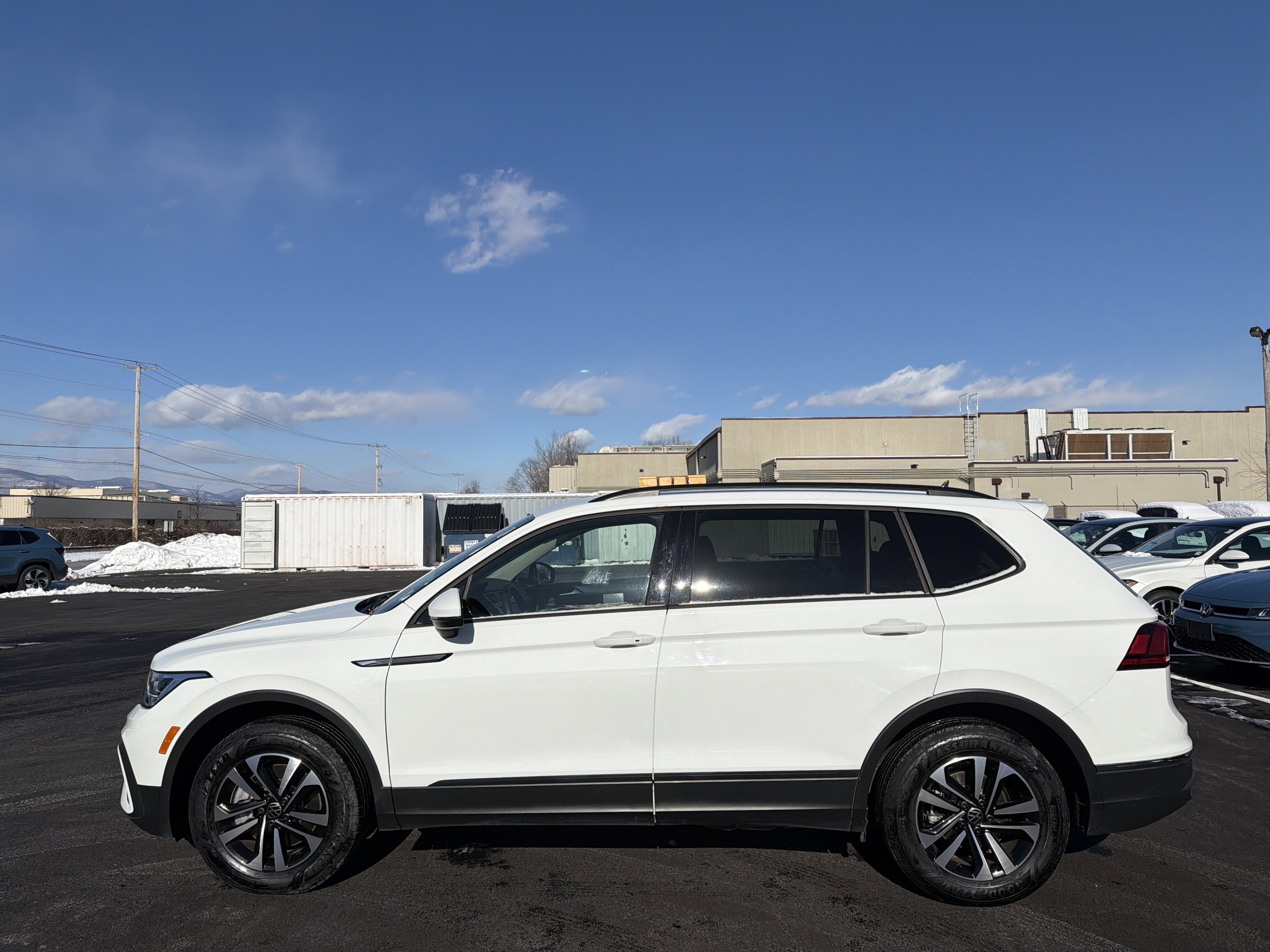 2024 Volkswagen Tiguan 2.0T S