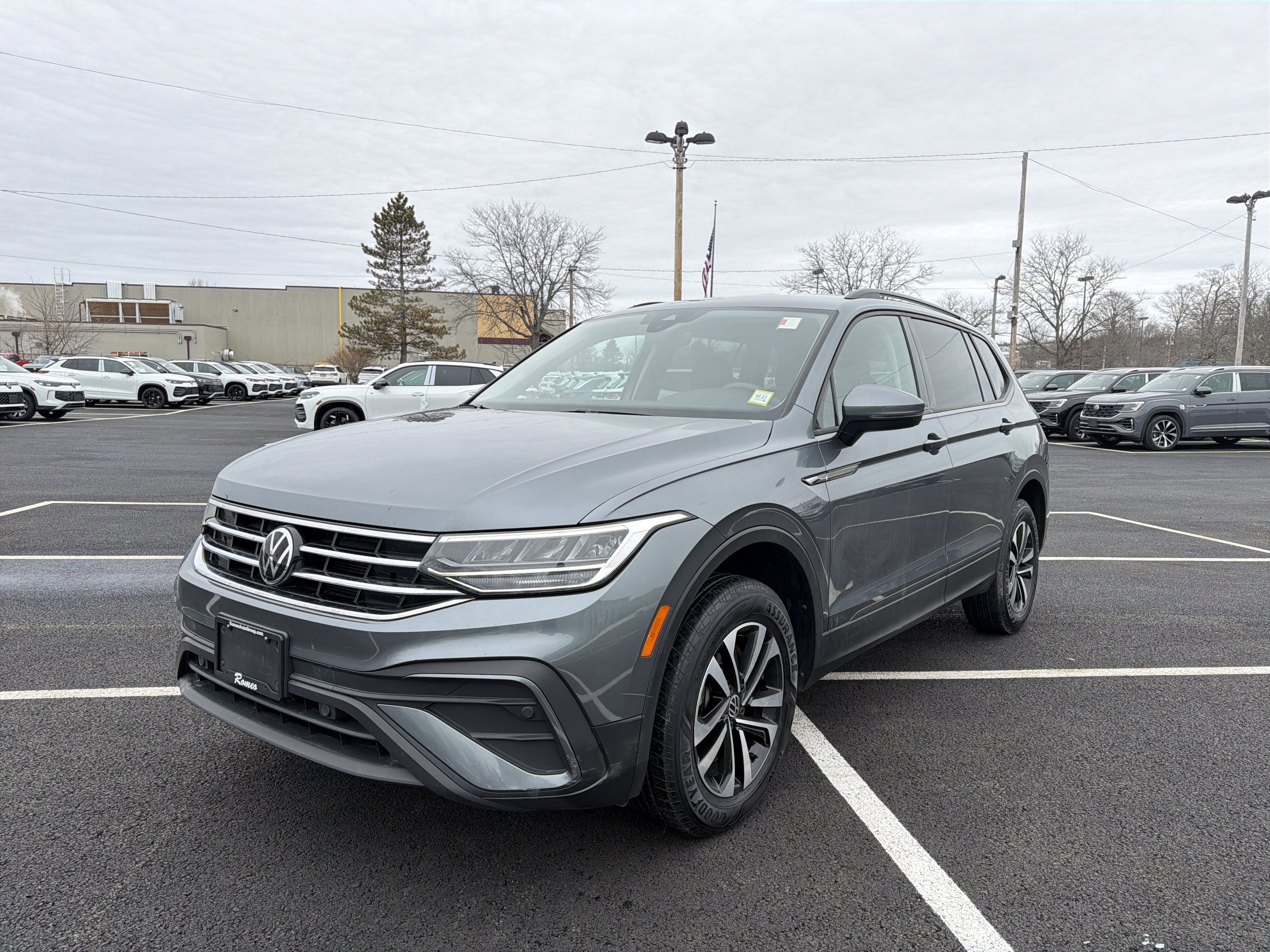 2023 Volkswagen Tiguan 2.0T S