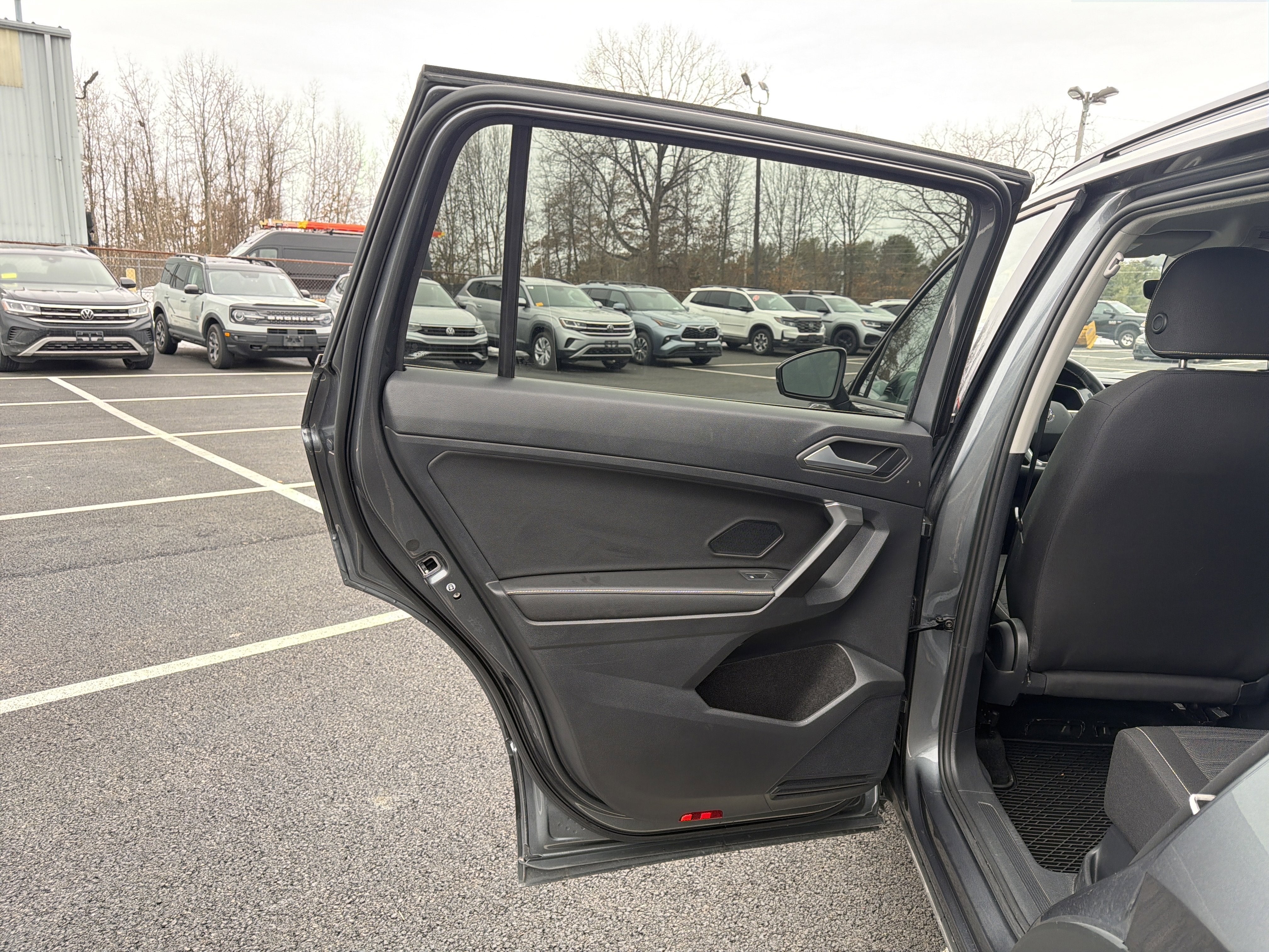 2023 Volkswagen Tiguan 2.0T S