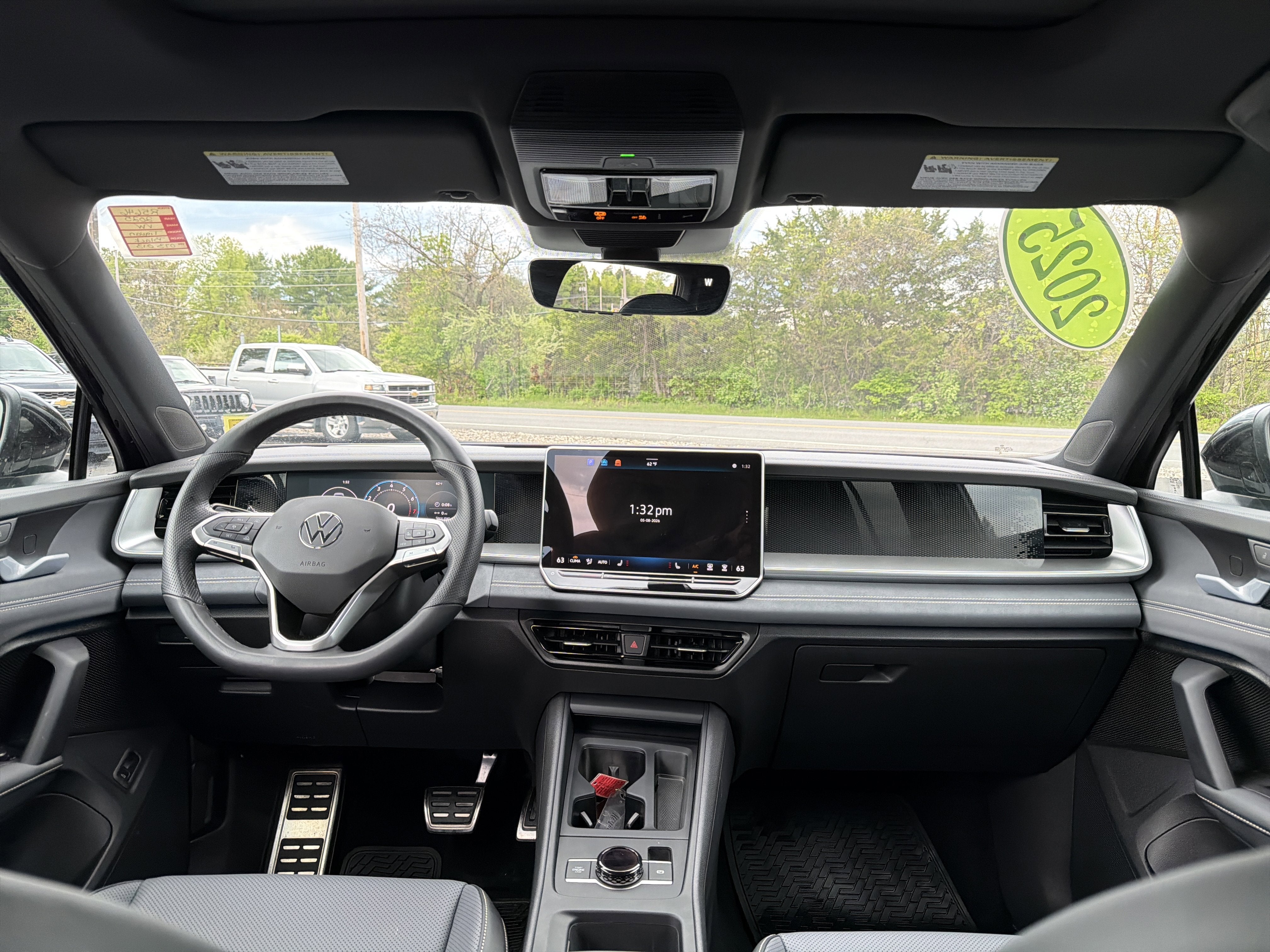 2025 Volkswagen Tiguan 2.0T SE R-Line Black